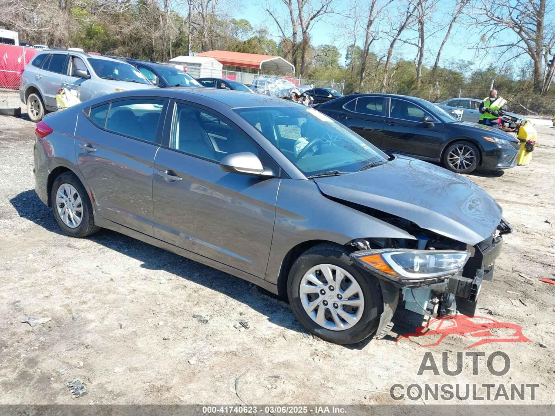 HYUNDAI ELANTRA 2018 - 5NPD74LF1JH336989