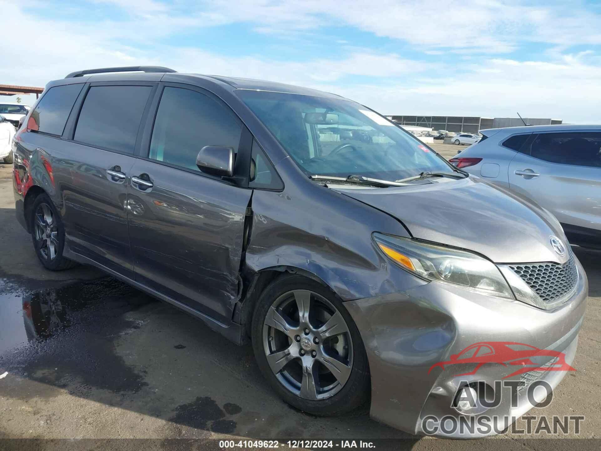 TOYOTA SIENNA 2017 - 5TDXZ3DC5HS782699