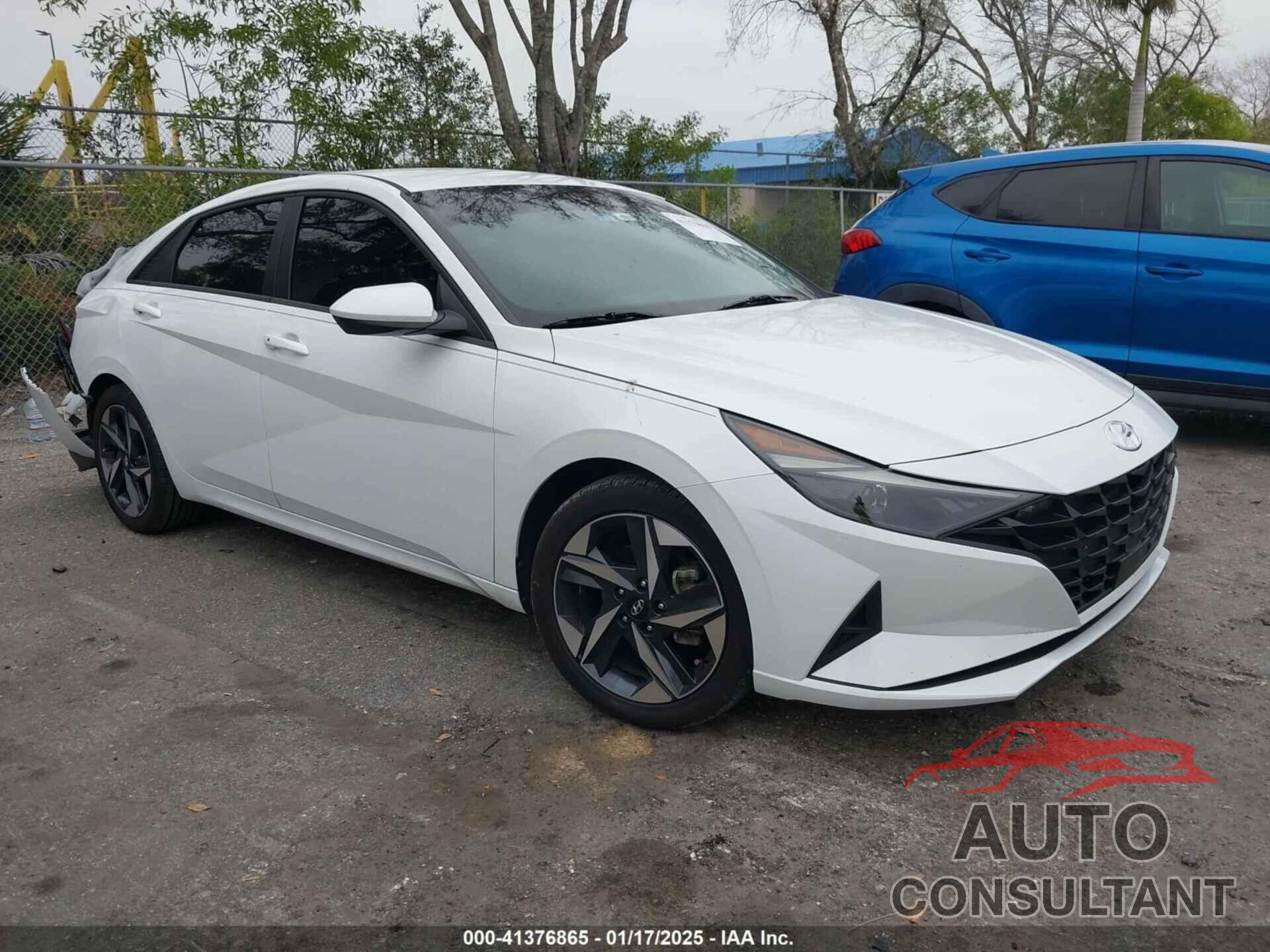 HYUNDAI ELANTRA 2023 - 5NPLS4AG5PH090737