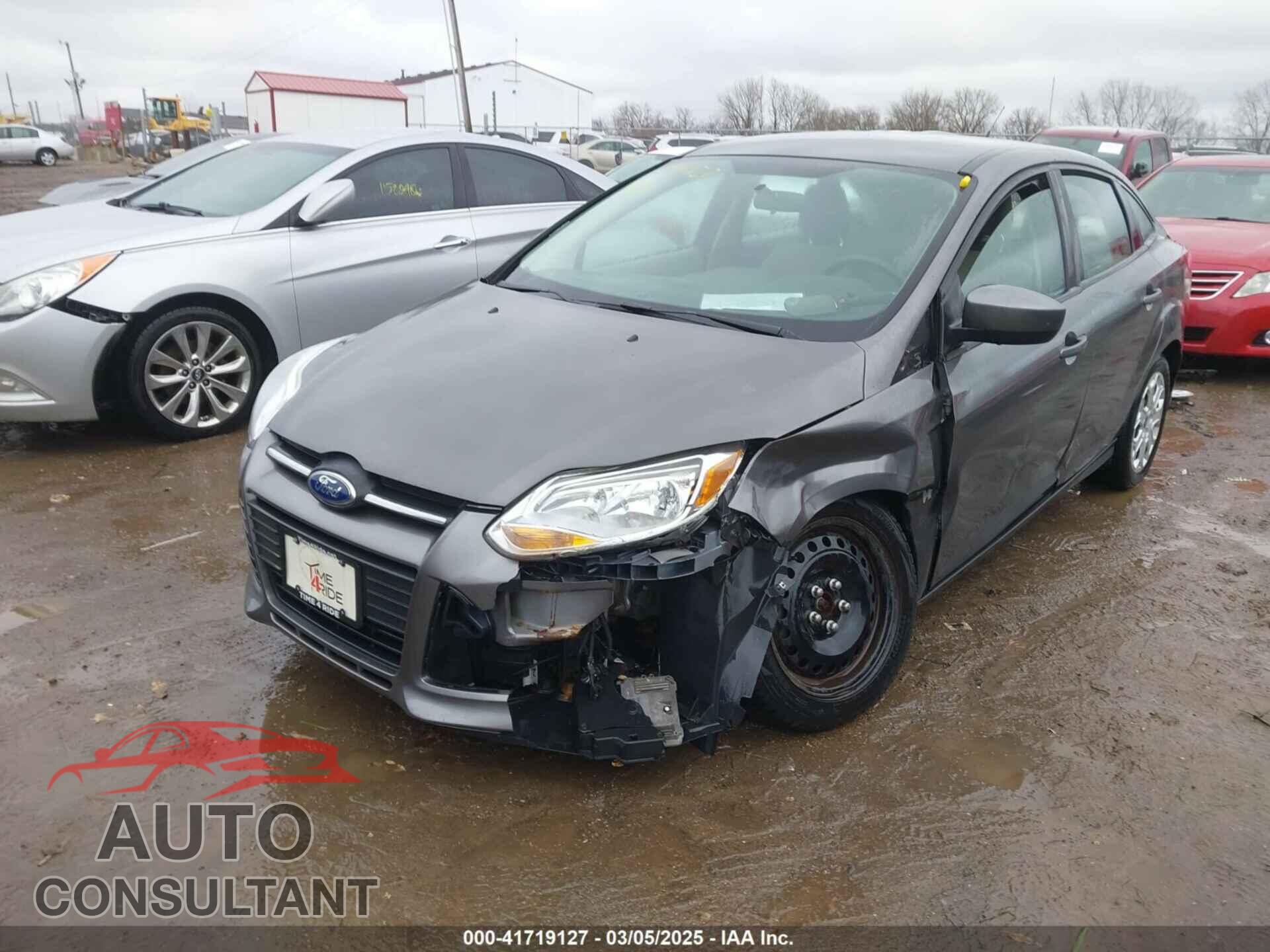 FORD FOCUS 2012 - 1FAHP3F26CL220986
