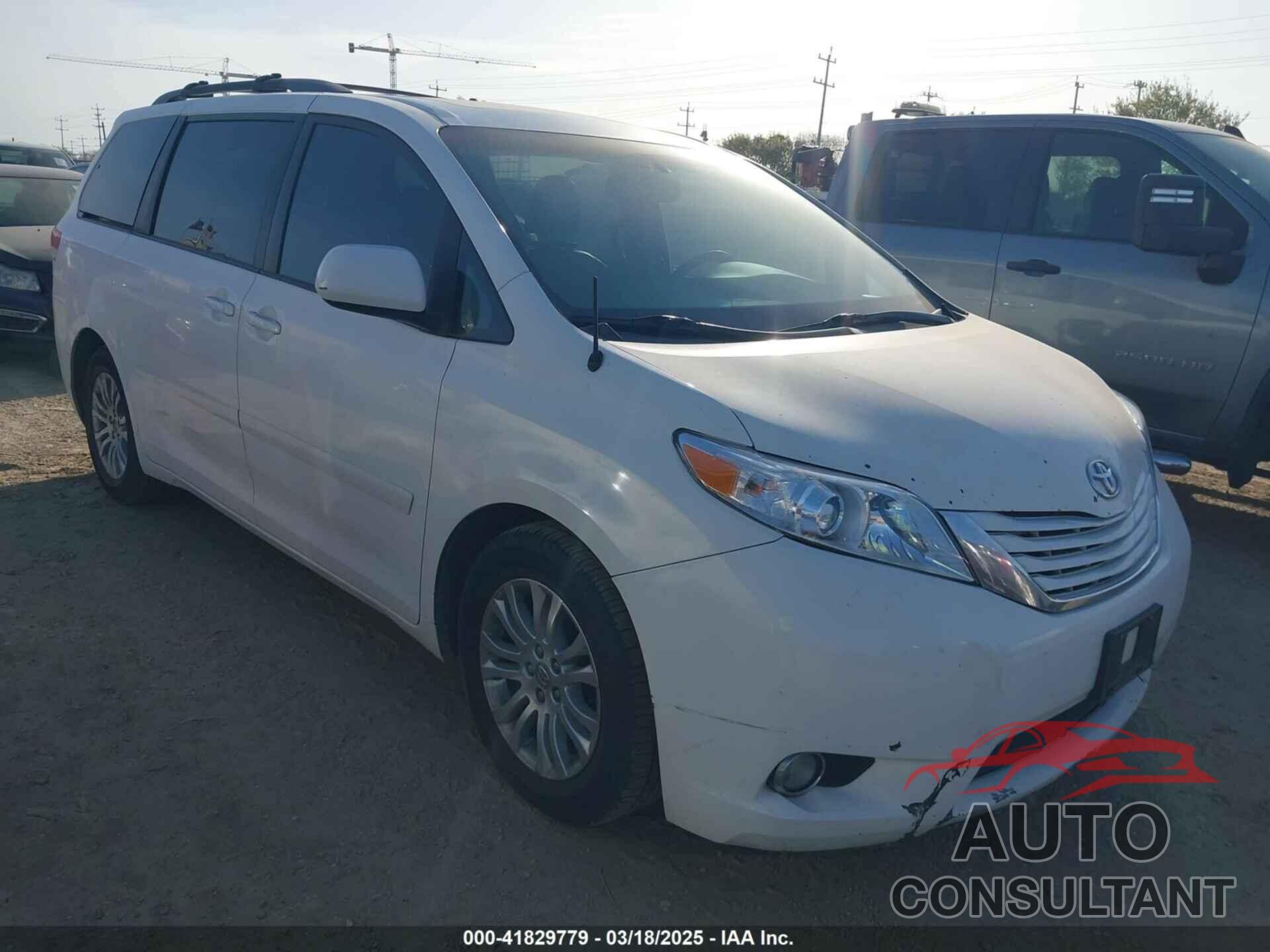 TOYOTA SIENNA 2011 - 5TDYK3DC3BS146461