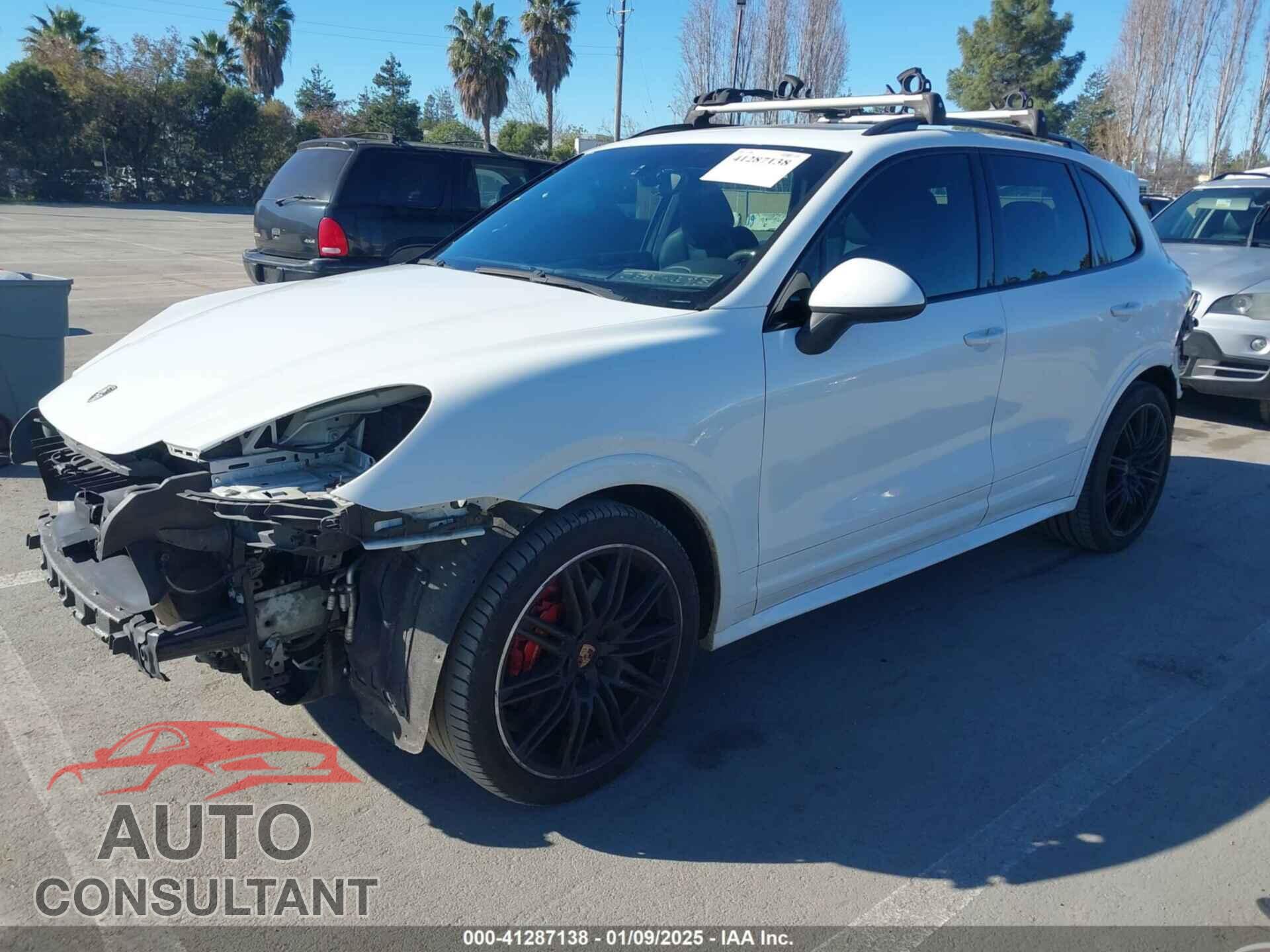 PORSCHE CAYENNE 2013 - WP1AD2A22DLA71143