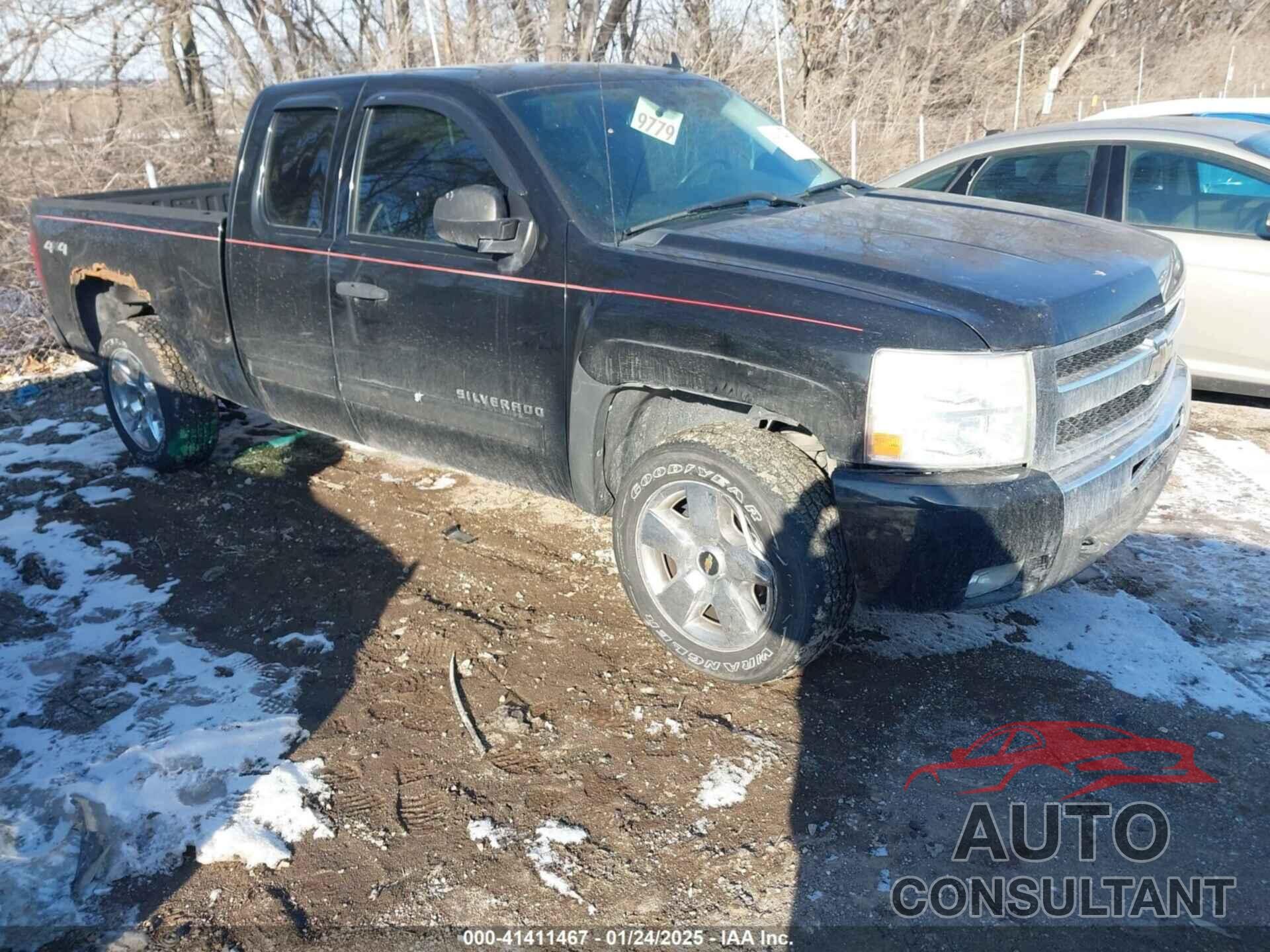 CHEVROLET SILVERADO 1500 2011 - 1GCRKSE35BZ420349
