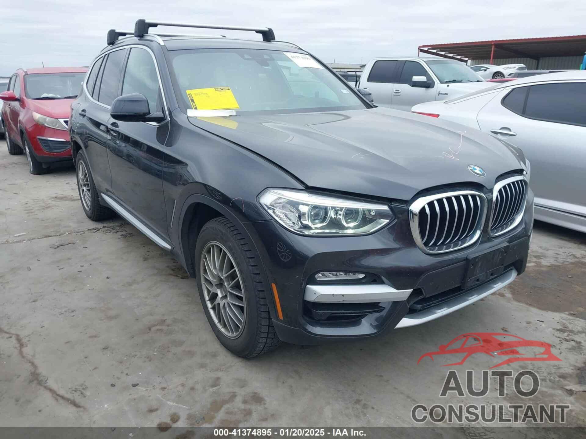 BMW X3 2019 - 5UXTR9C59KLR06002