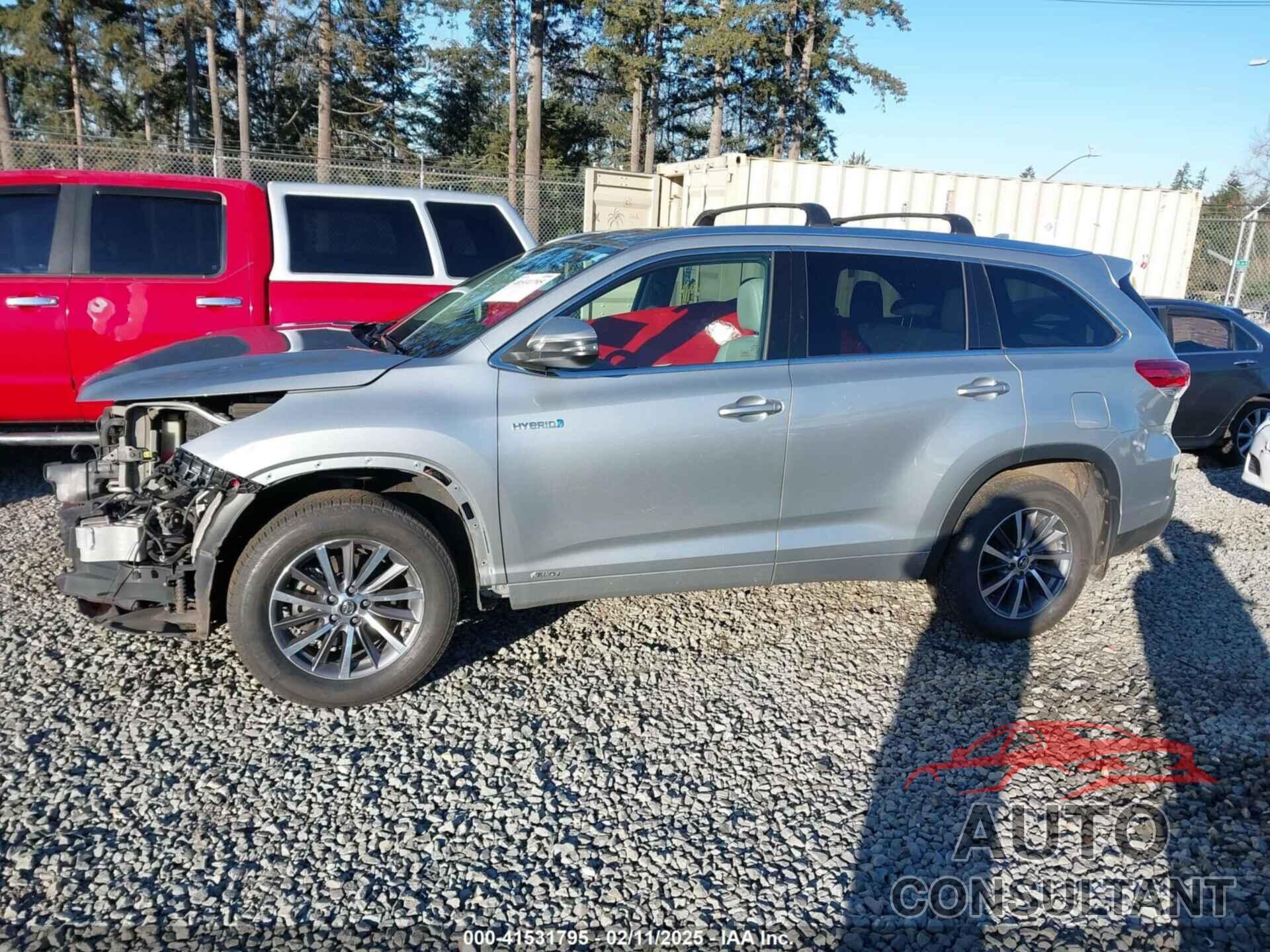 TOYOTA HIGHLANDER HYBRID 2017 - 5TDJGRFH6HS033398