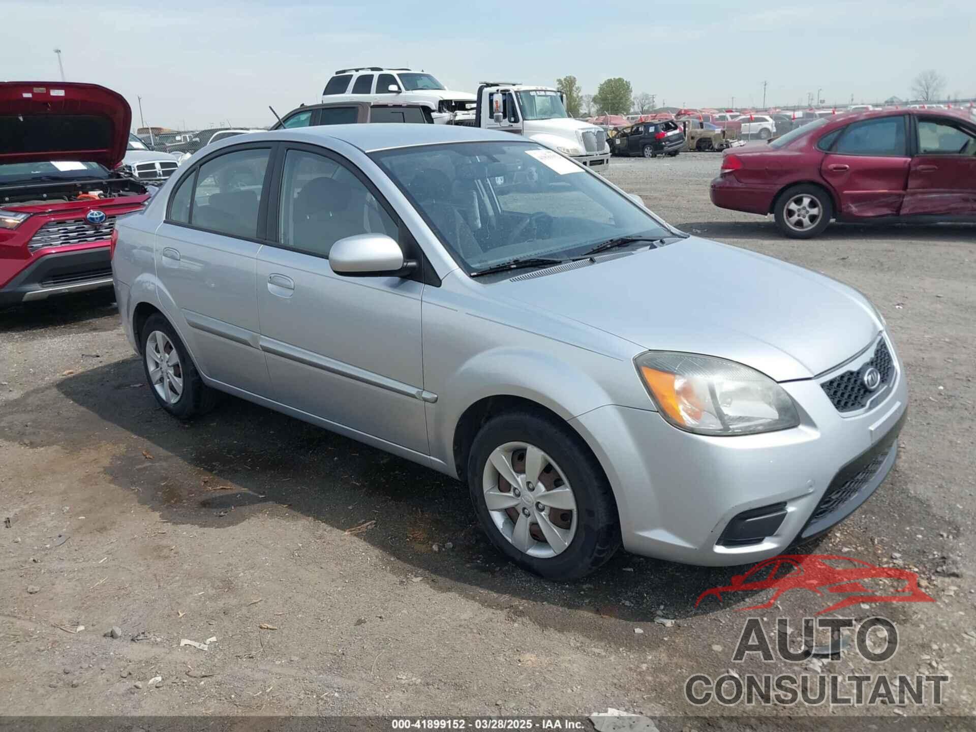 KIA RIO 2011 - KNADH4A3XB6928809