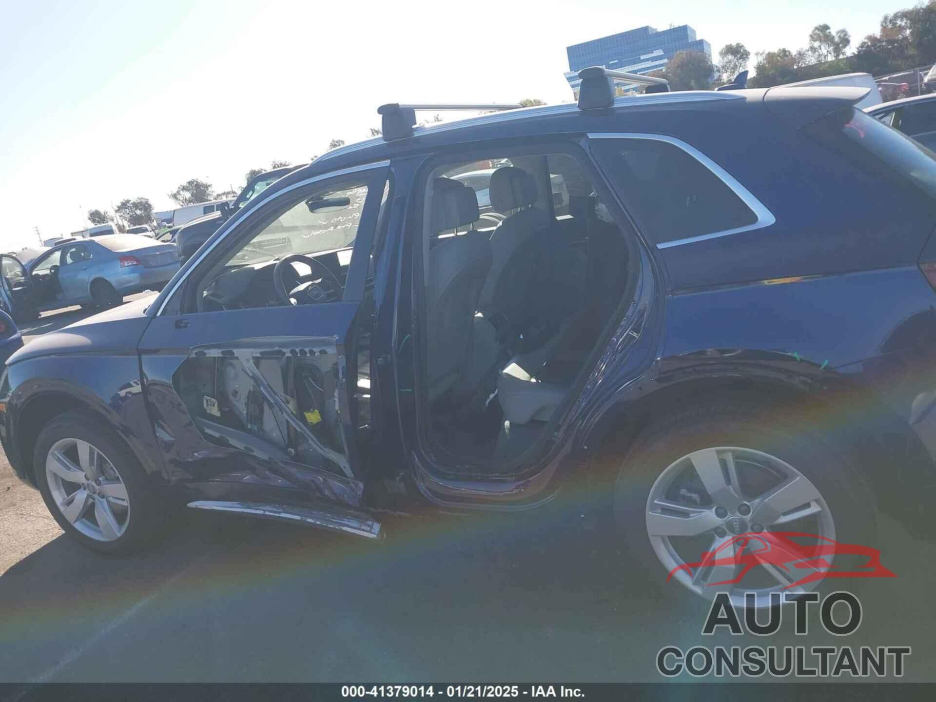 AUDI Q5 2019 - WA1ANAFY6K2061010