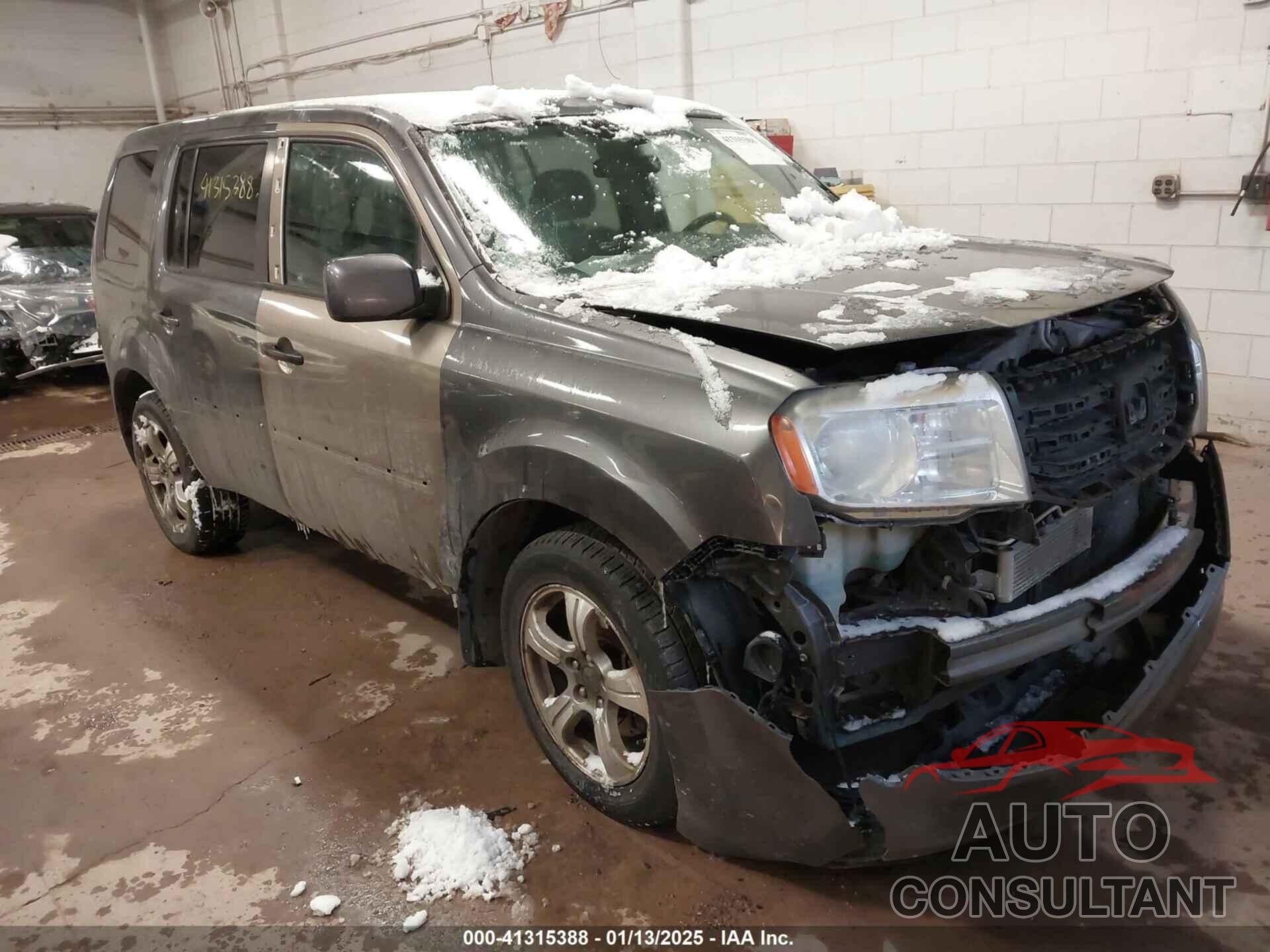 HONDA PILOT 2015 - 5FNYF4H45FB002269