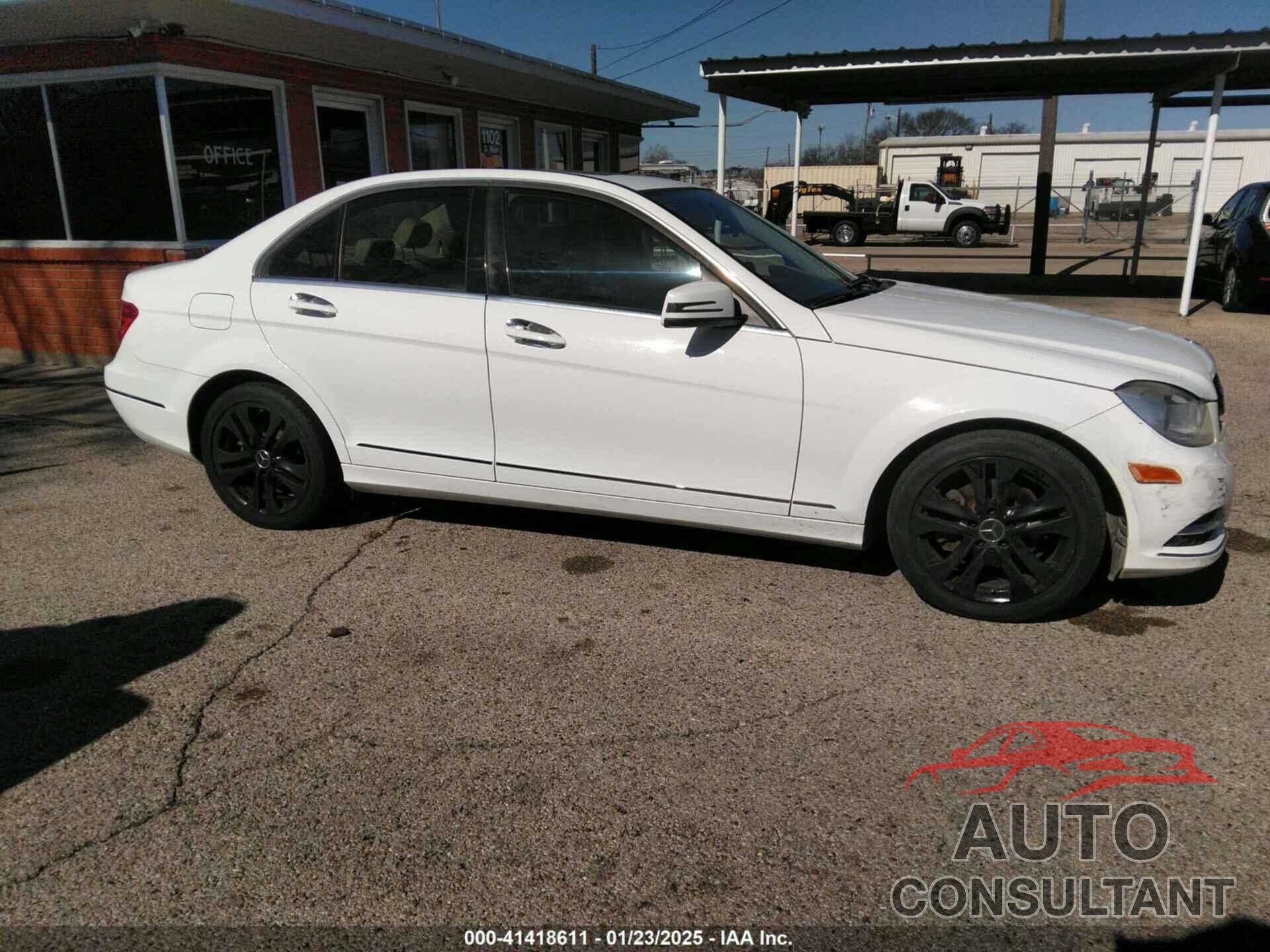 MERCEDES-BENZ C 250 2013 - WDDGF4HB2DR291831