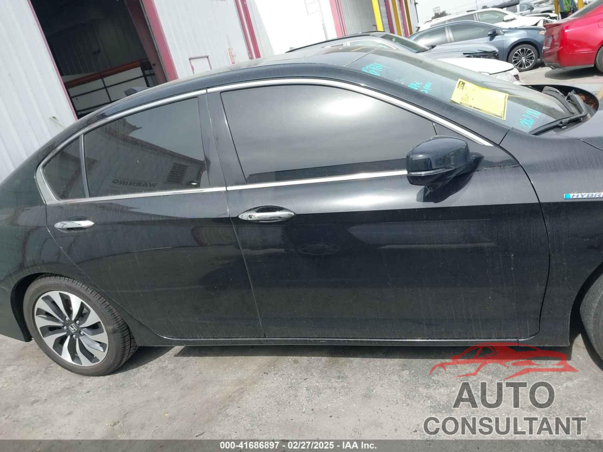 HONDA ACCORD HYBRID 2017 - JHMCR6F51HC031176