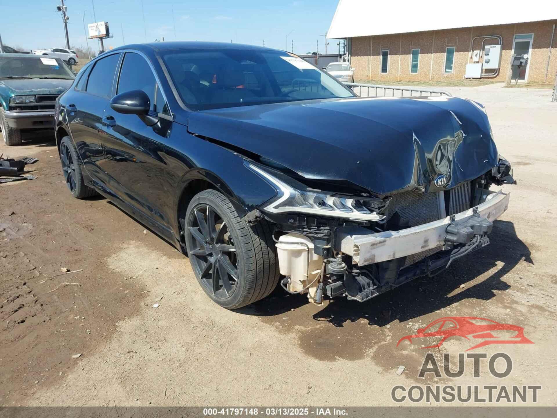 KIA K5 2021 - 5XXG14J22MG006230