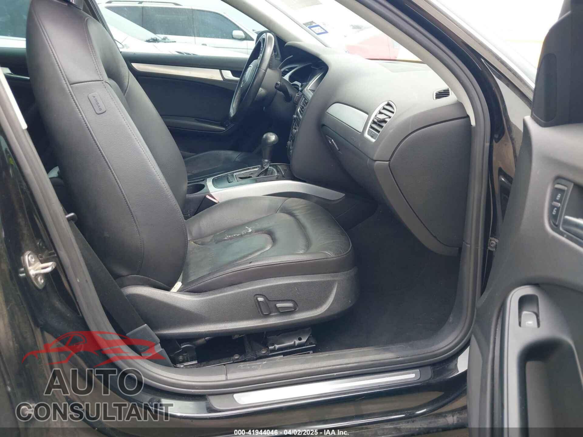 AUDI A4 2011 - WAUEFAFL1BN002354
