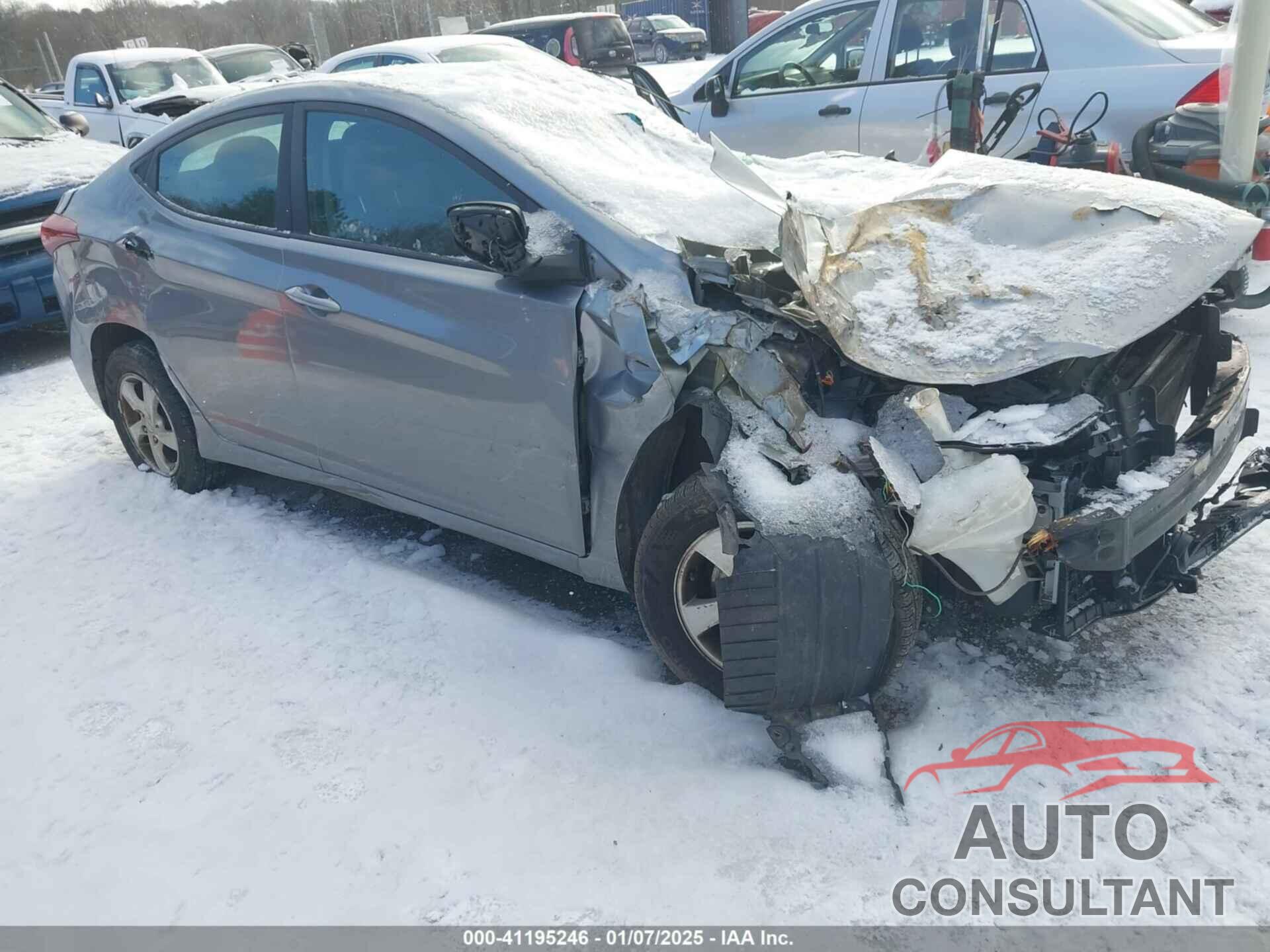 HYUNDAI ELANTRA 2015 - 5NPDH4AE1FH550735