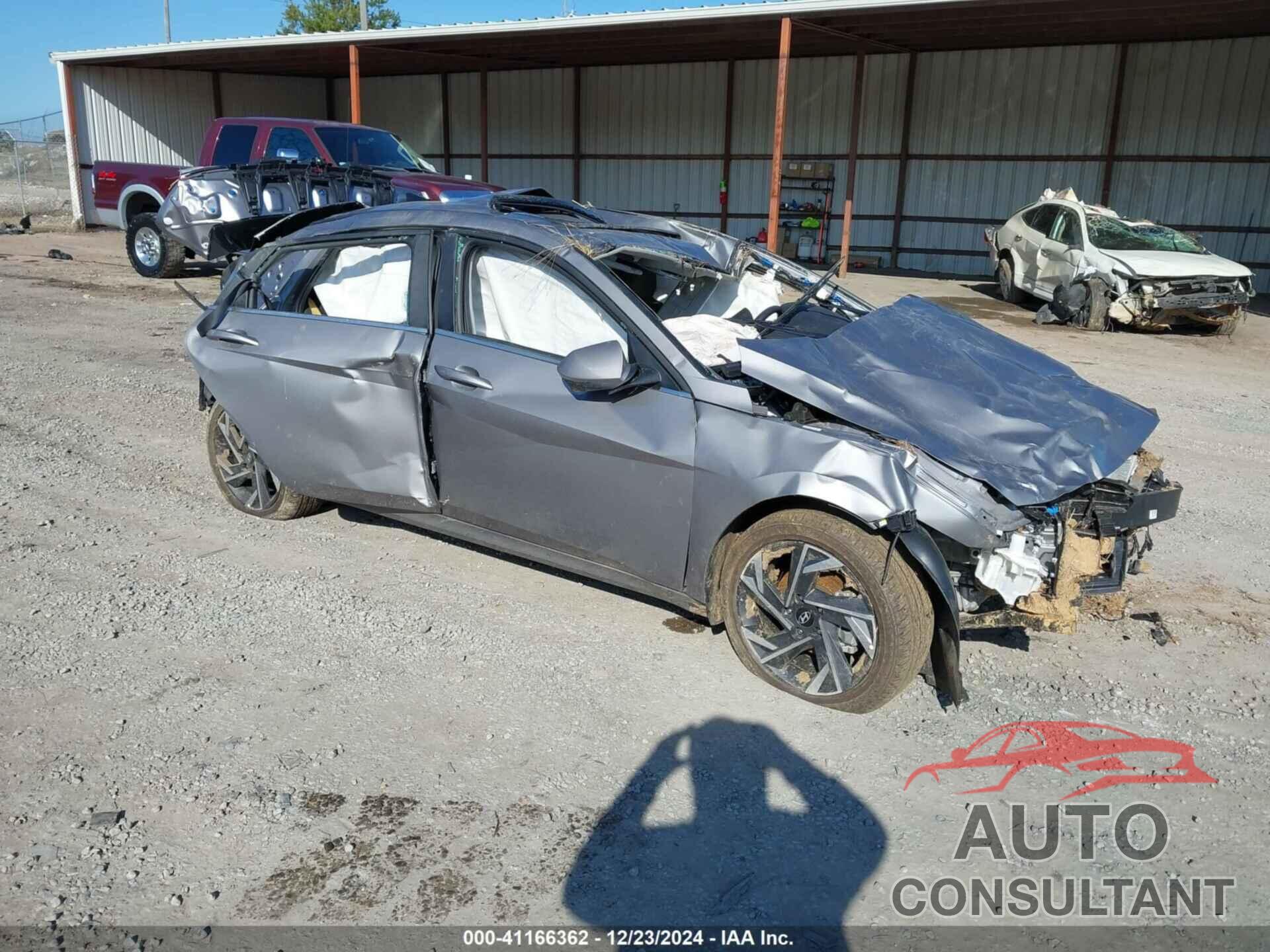 HYUNDAI ELANTRA 2024 - KMHLP4DG4RU841506