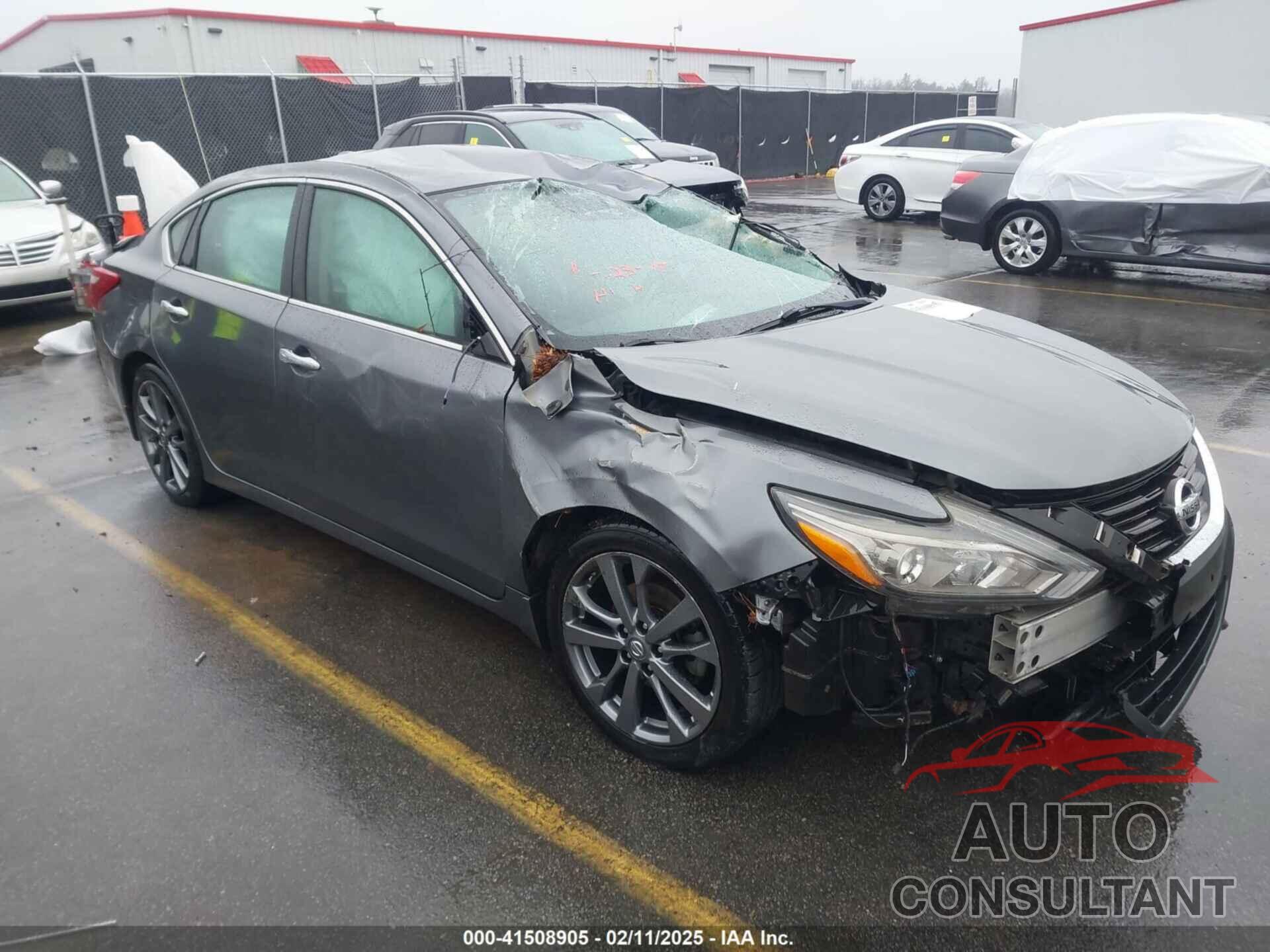 NISSAN ALTIMA 2018 - 1N4AL3AP7JC261043