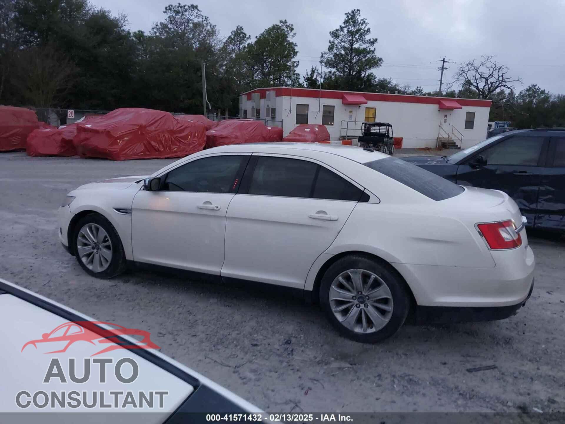 FORD TAURUS 2011 - 1FAHP2FW9BG174588