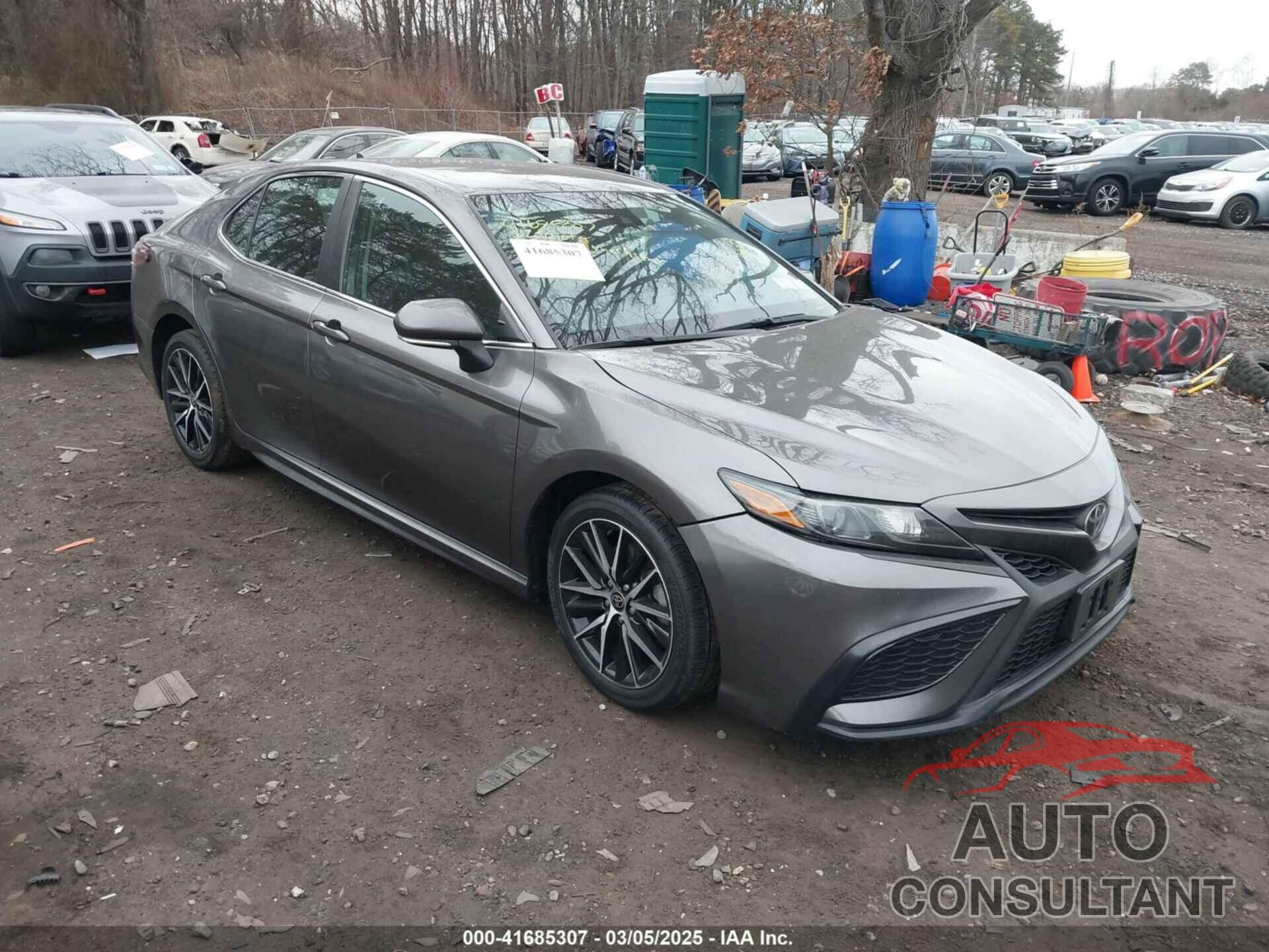 TOYOTA CAMRY 2022 - 4T1G11BK7NU050003