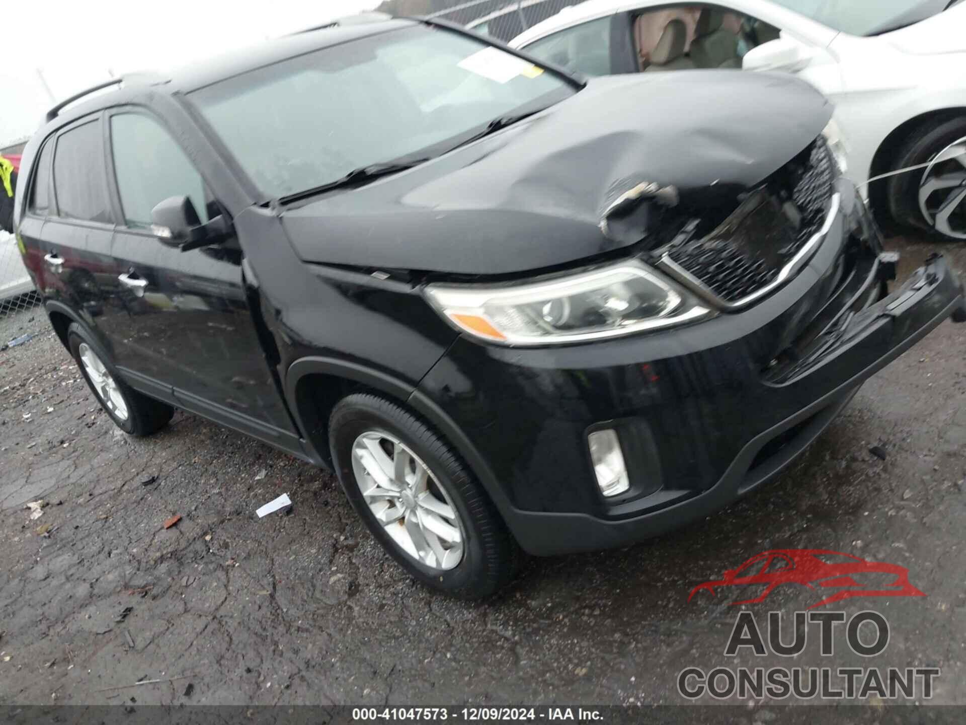 KIA SORENTO 2015 - 5XYKT3A63FG634894