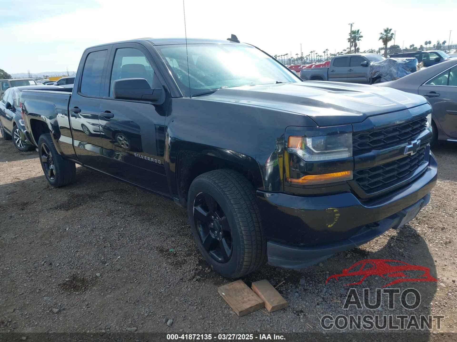 CHEVROLET SILVERADO 1500 2017 - 1GCRCPEC3HZ385779