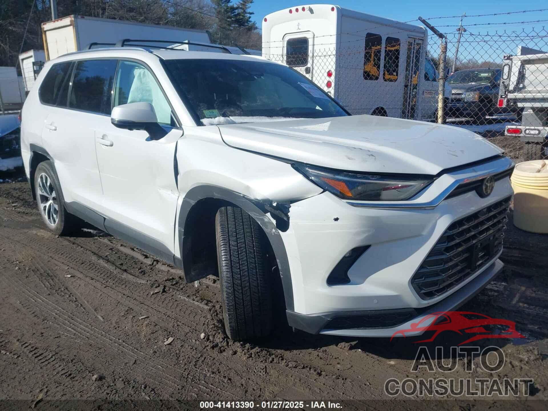 TOYOTA GRAND HIGHLANDER 2024 - 5TDADAB57RS003527
