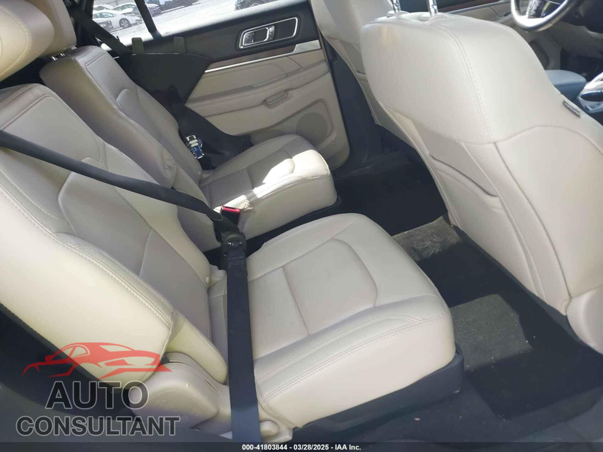 FORD EXPLORER 2018 - 1FM5K7F83JGB57595