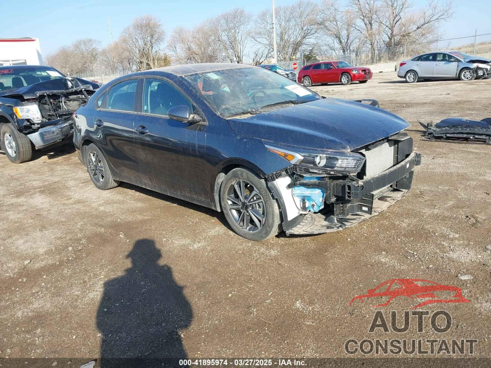 KIA FORTE 2023 - 3KPF24AD2PE621819