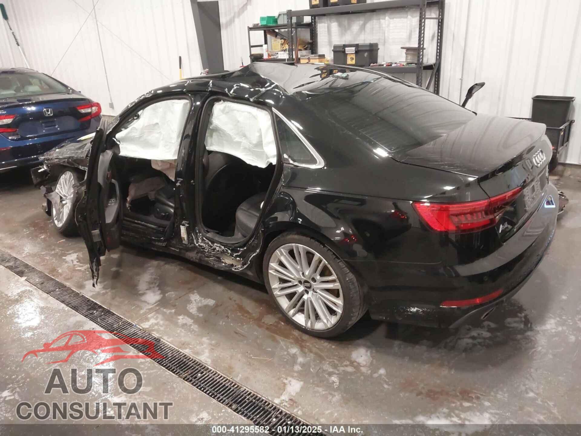 AUDI A4 2017 - WAUFNBF4XHN018325