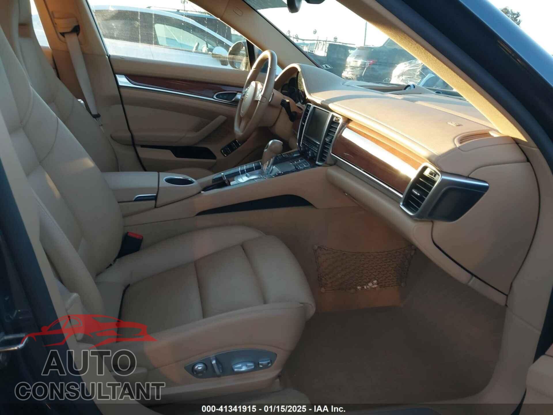 PORSCHE PANAMERA 2014 - WP0AA2A74EL005653