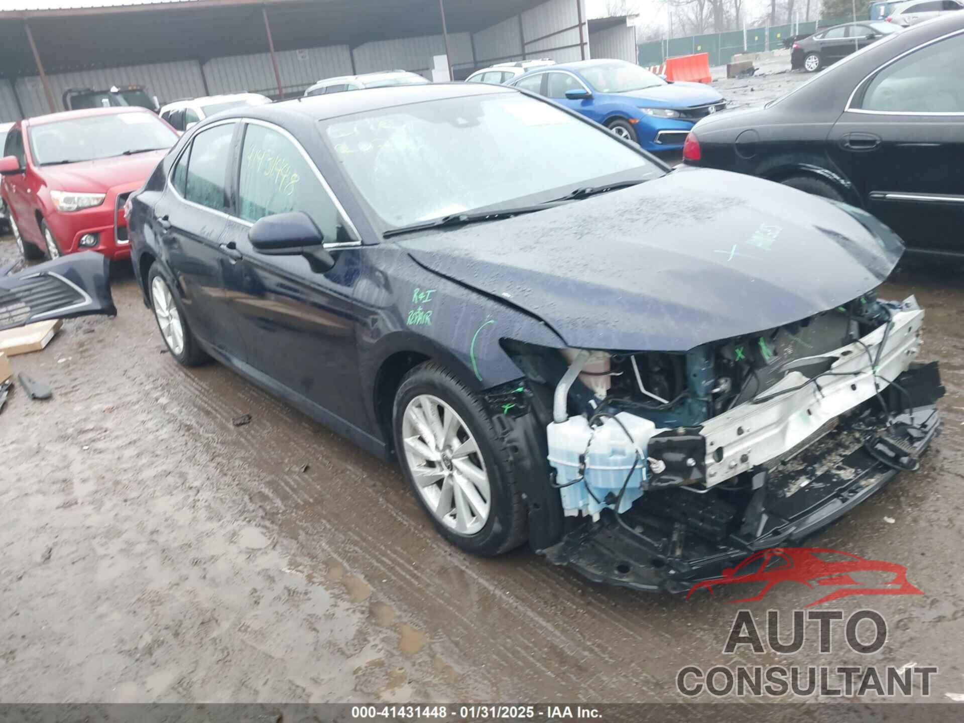 TOYOTA CAMRY 2022 - 4T1C11AK7NU498497