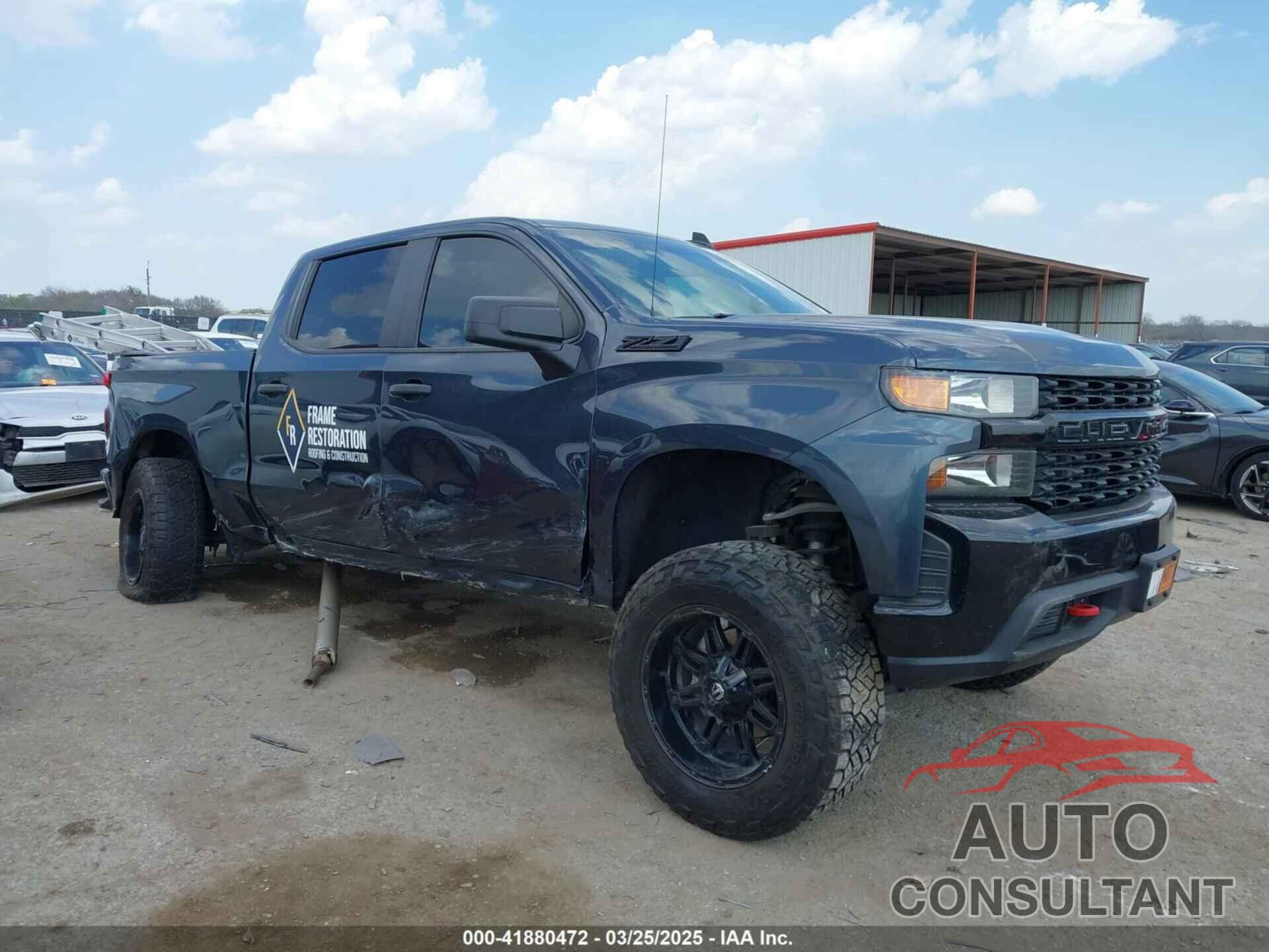 CHEVROLET SILVERADO 1500 2021 - 1GCPYCEF3MZ393743