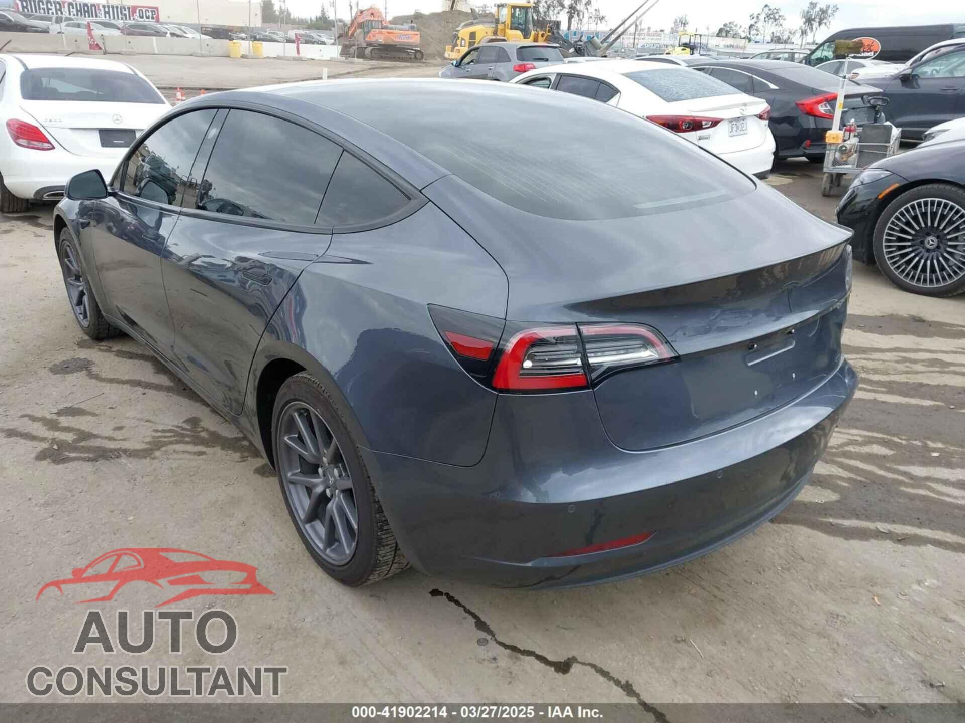 TESLA MODEL 3 2018 - 5YJ3E1EA0JF101564