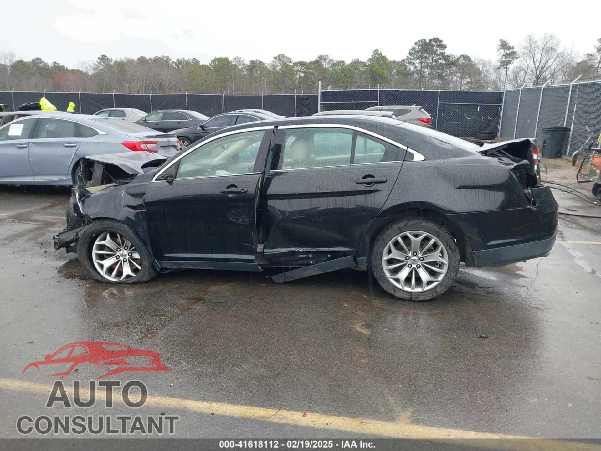 FORD TAURUS 2014 - 1FAHP2F87EG130532