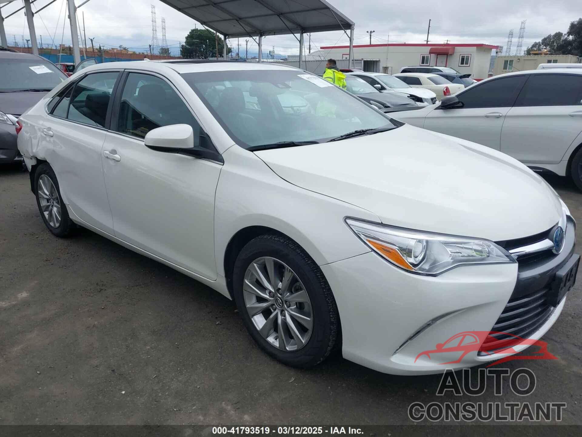TOYOTA CAMRY HYBRID 2016 - 4T1BD1FK2GU178261