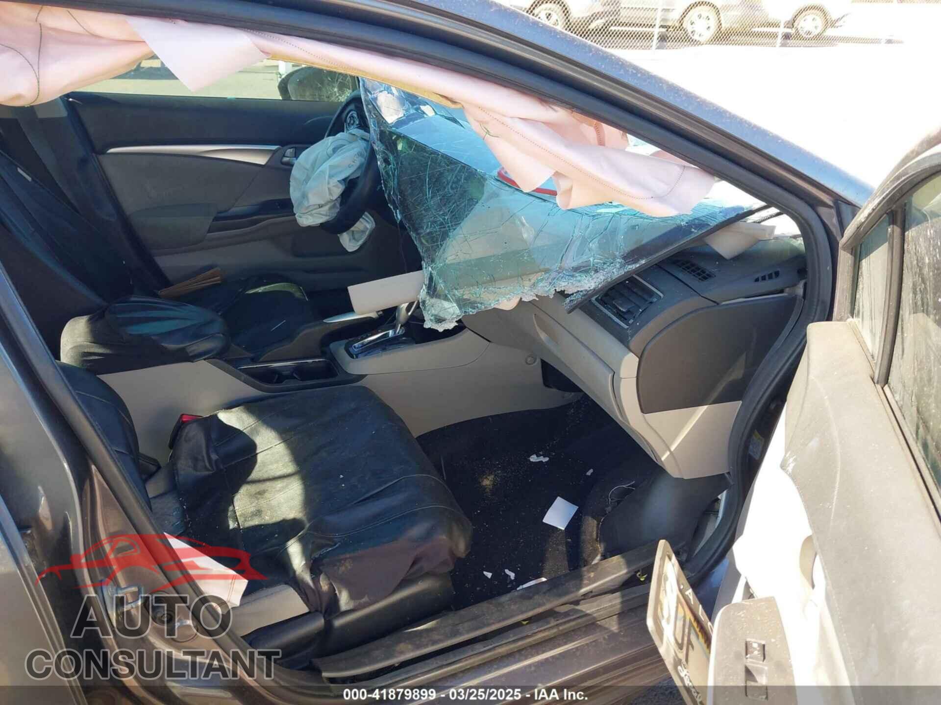 HONDA CIVIC 2014 - 19XFB2F85EE009207