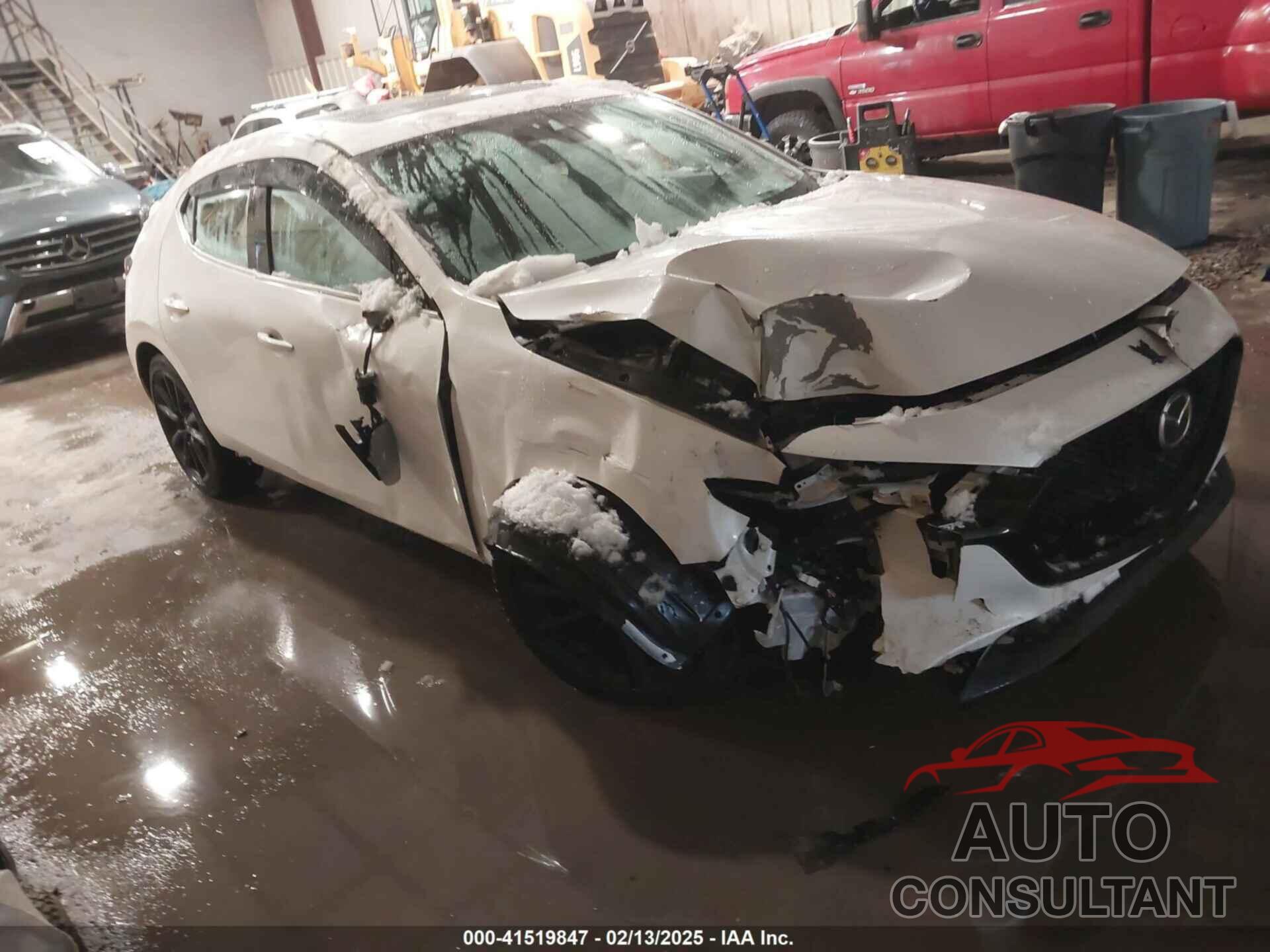 MAZDA MAZDA3 HATCHBACK 2021 - JM1BPBJY0M1347526