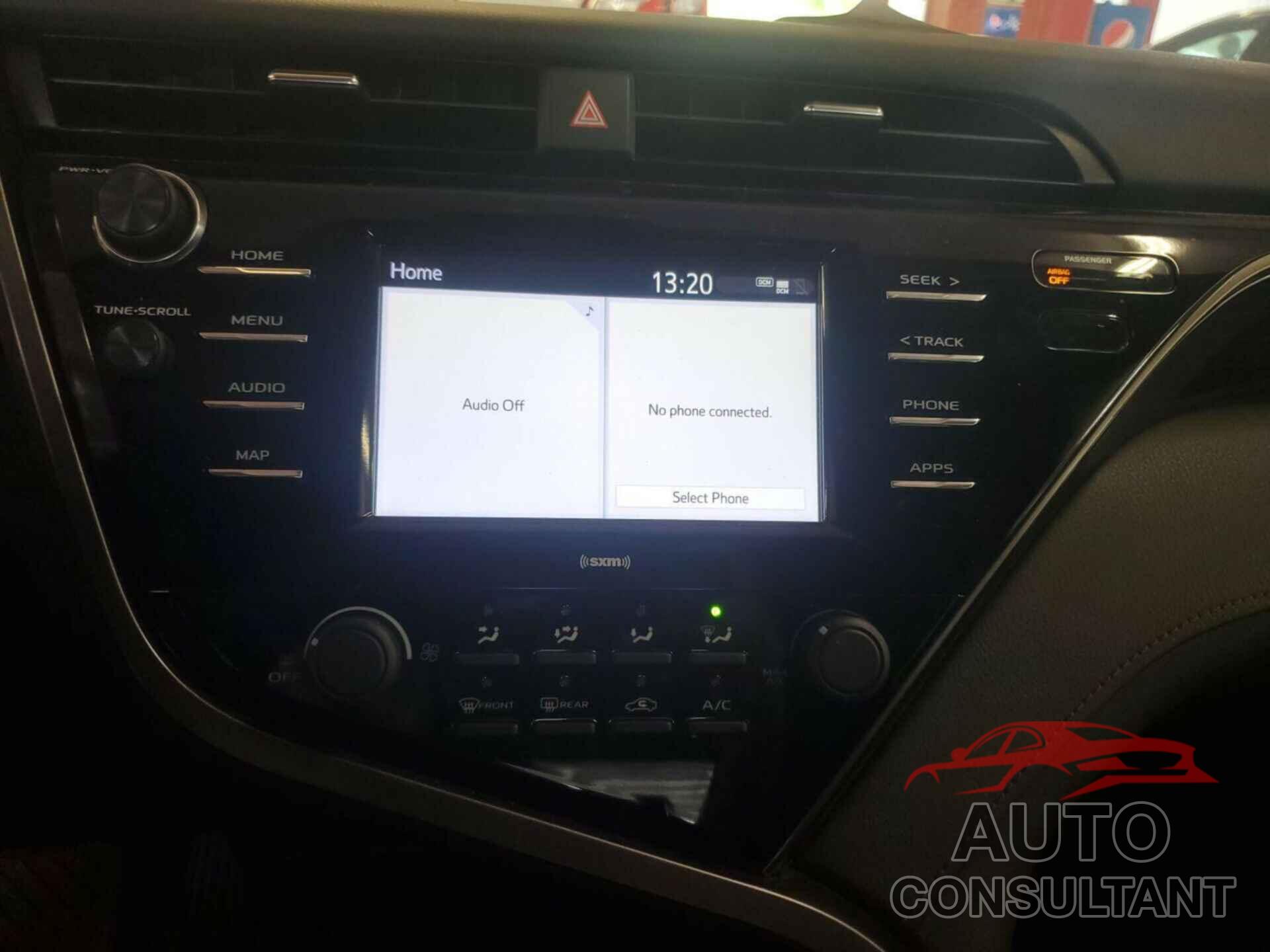 TOYOTA CAMRY 2020 - 4T1C11BK8LU019449