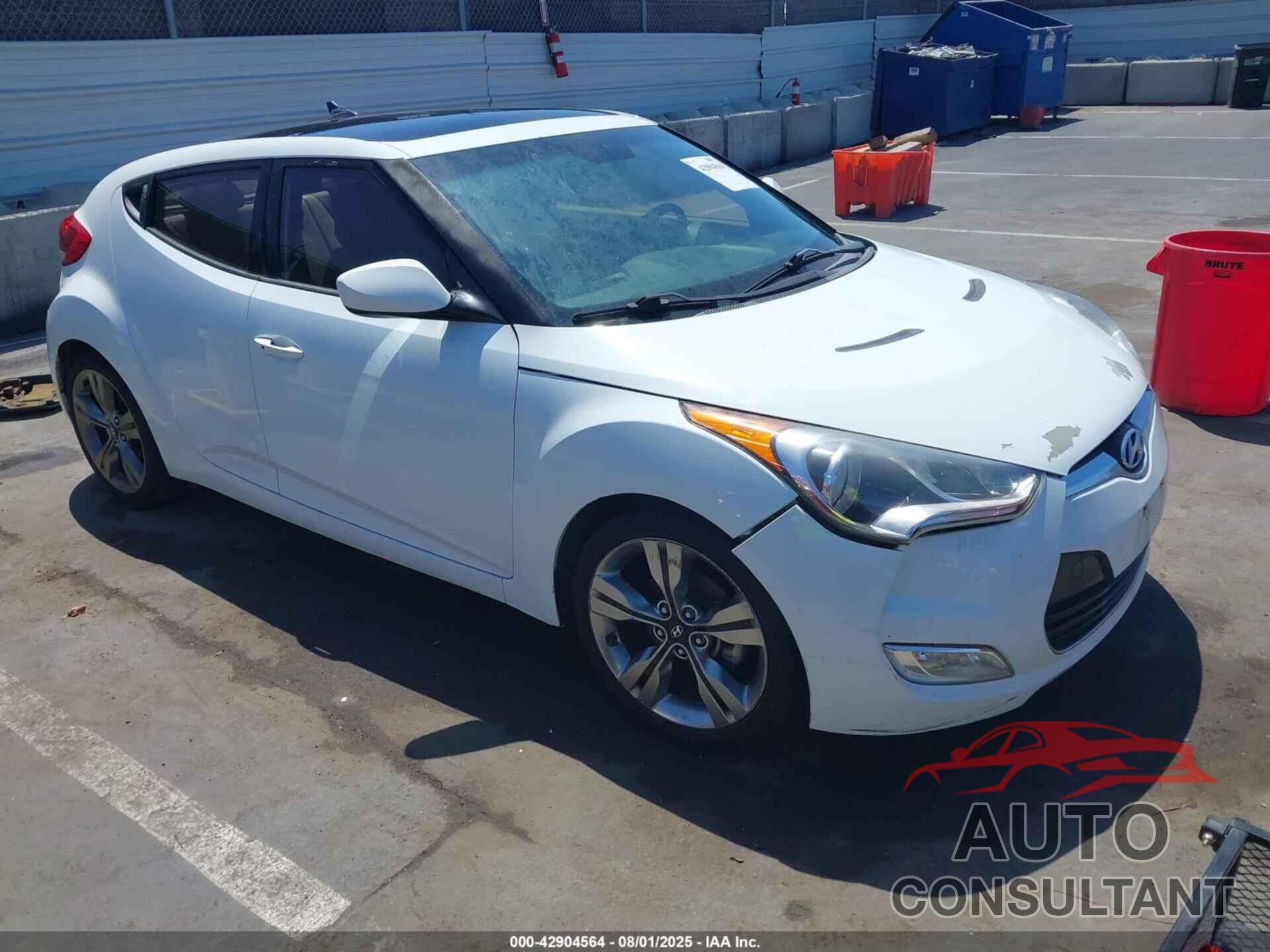 HYUNDAI VELOSTER 2013 - KMHTC6AD0DU108461