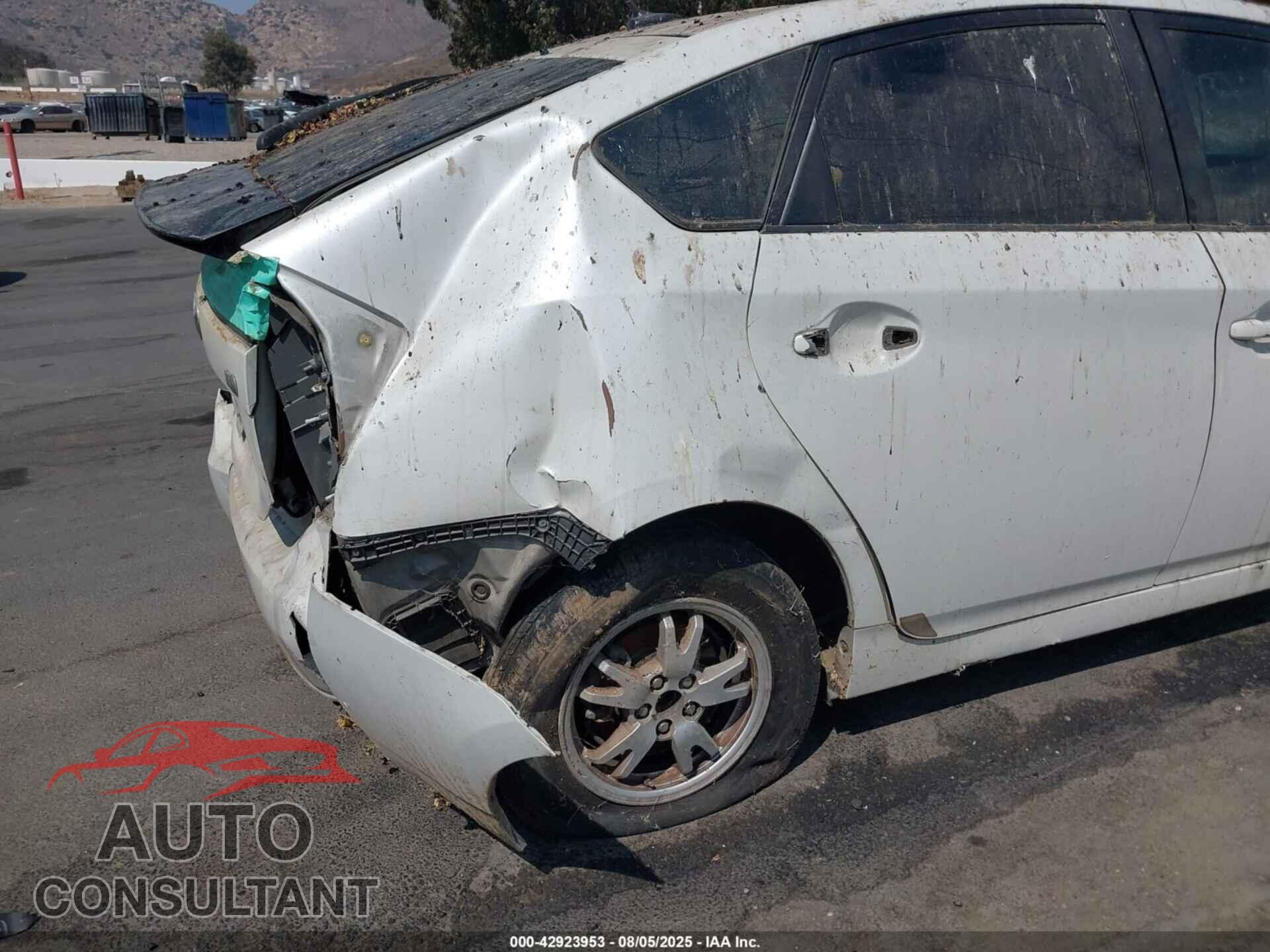 TOYOTA PRIUS 2011 - JTDKN3DU0B0309902