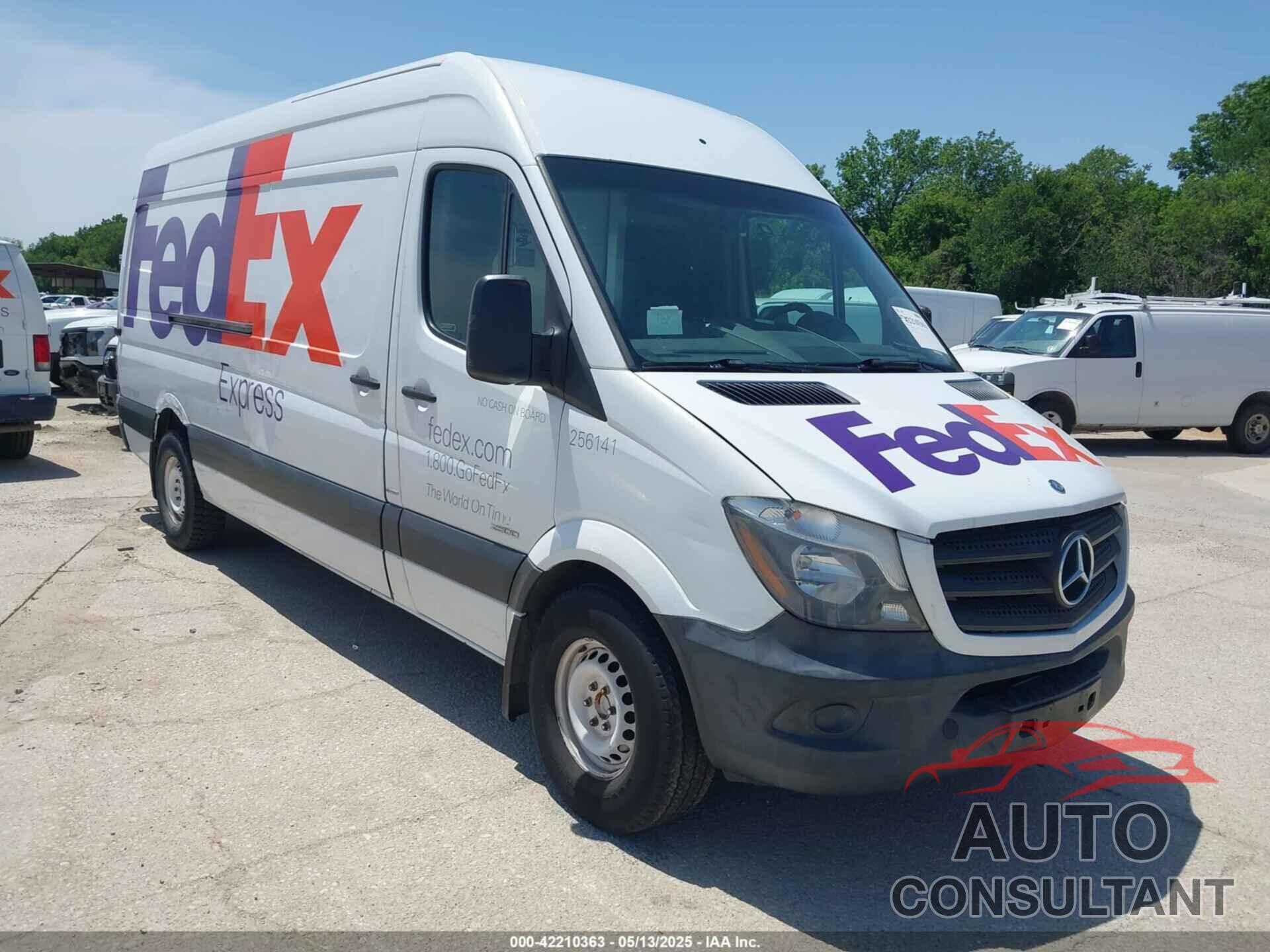 MERCEDES-BENZ SPRINTER 2500 2015 - WD3PE8DB8FP136431