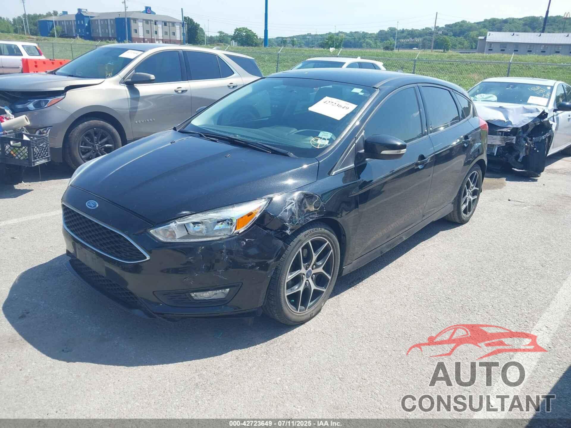 FORD FOCUS 2015 - 1FADP3K23FL210621