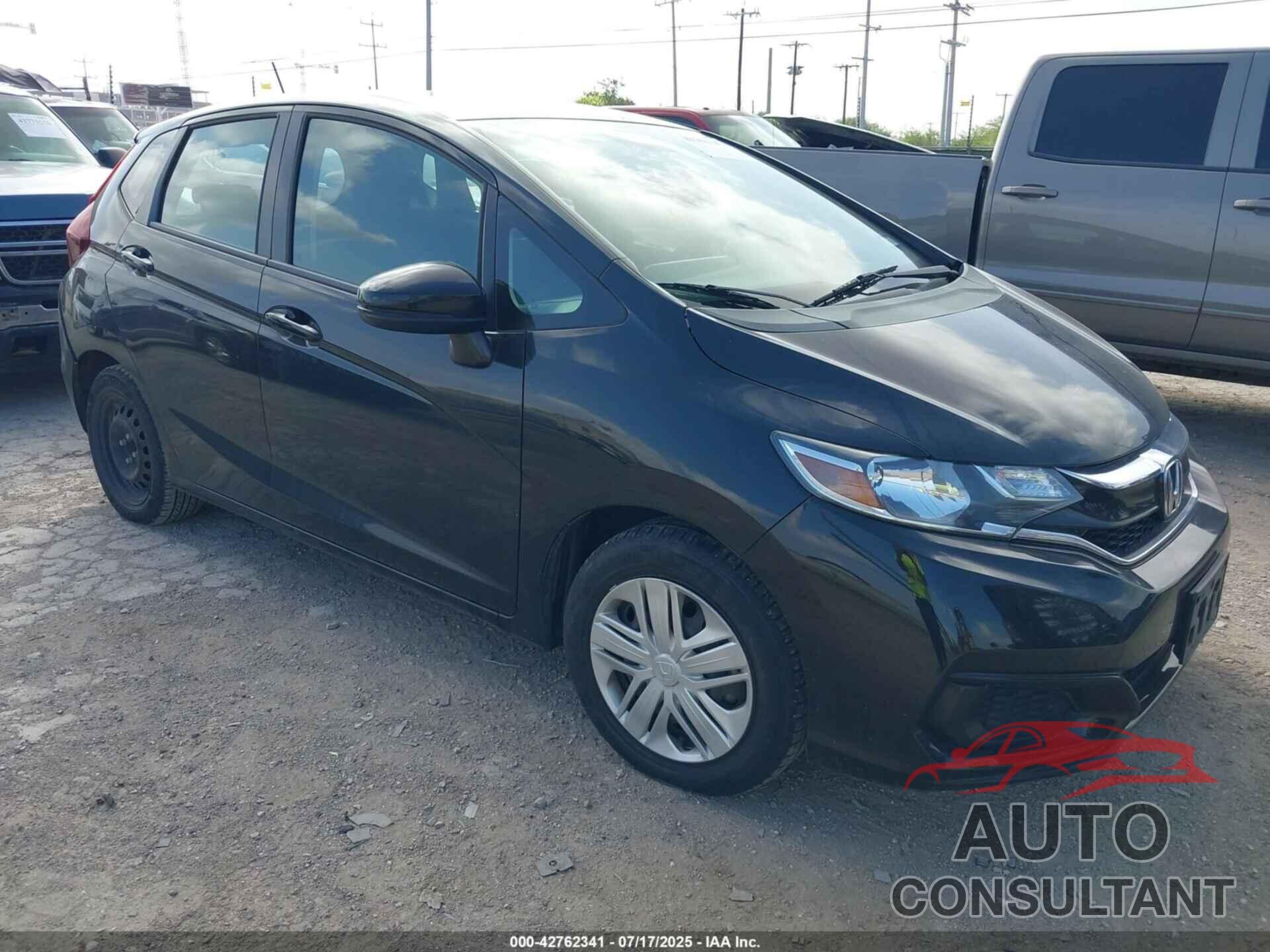 HONDA FIT 2019 - 3HGGK5H48KM713498