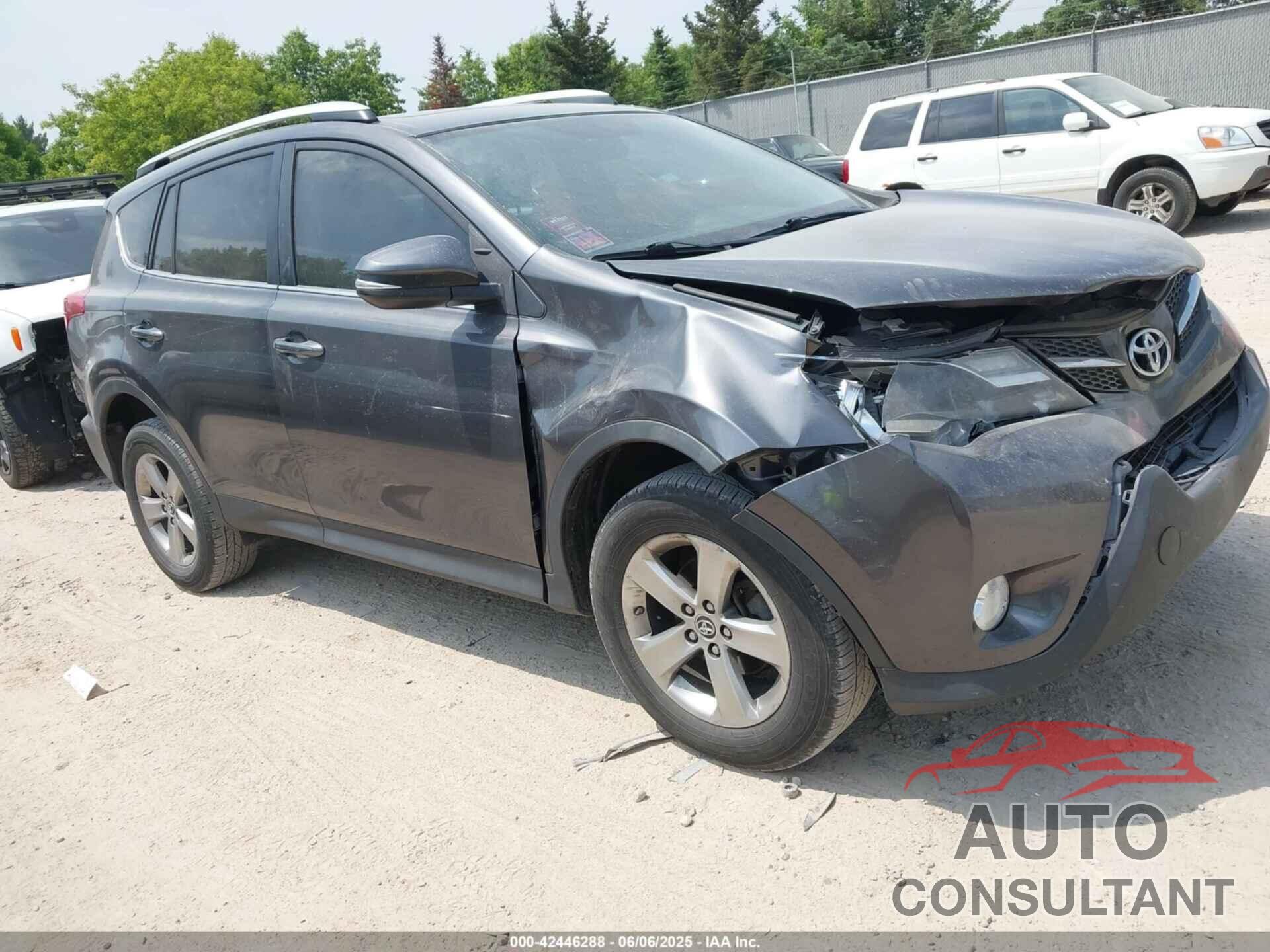 TOYOTA RAV4 2015 - 2T3WFREV8FW157099