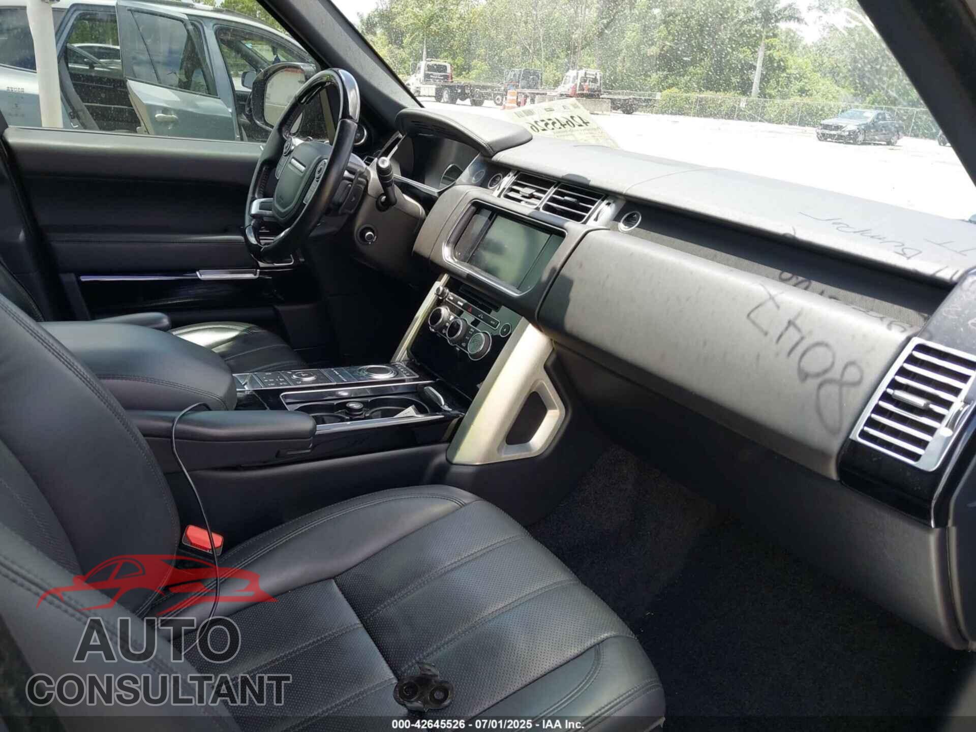 LAND ROVER RANGE ROVER 2015 - SALGS2VF9FA218676