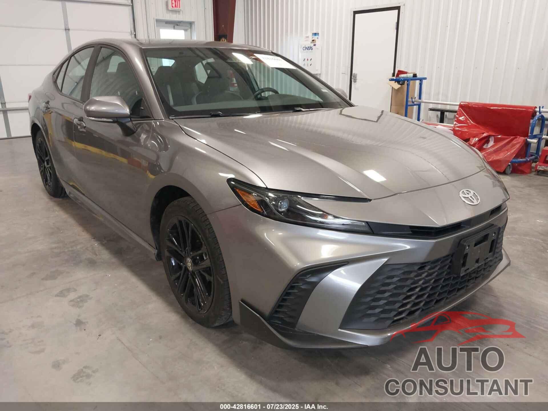 TOYOTA CAMRY 2025 - 4T1DAACK2SU516501