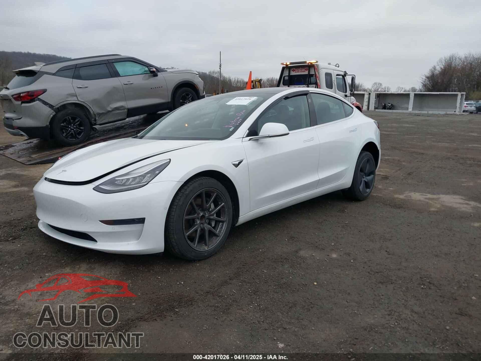 TESLA MODEL 3 2020 - 5YJ3E1EA7LF659172