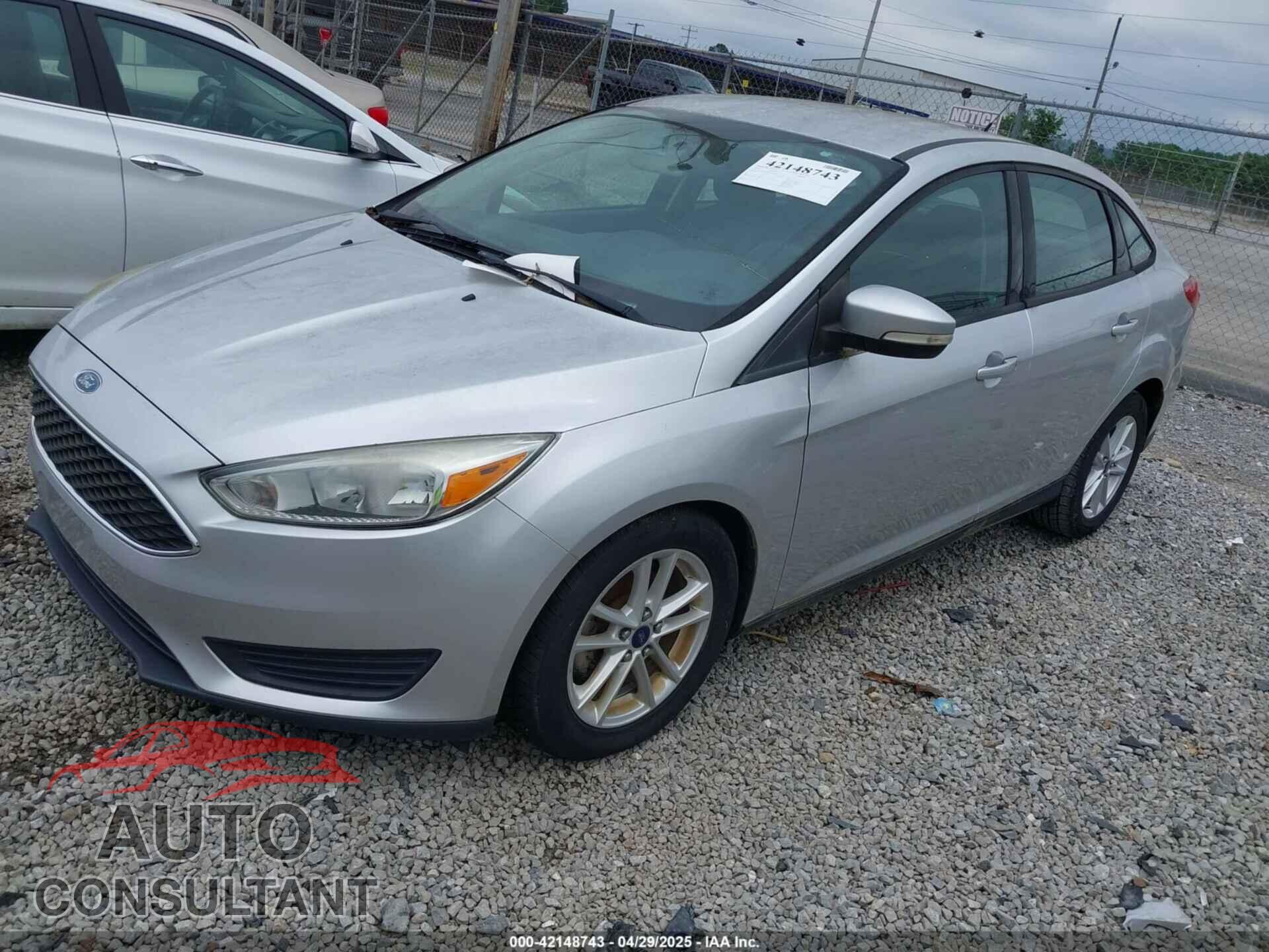 FORD FOCUS 2015 - 1FADP3FE4FL304169