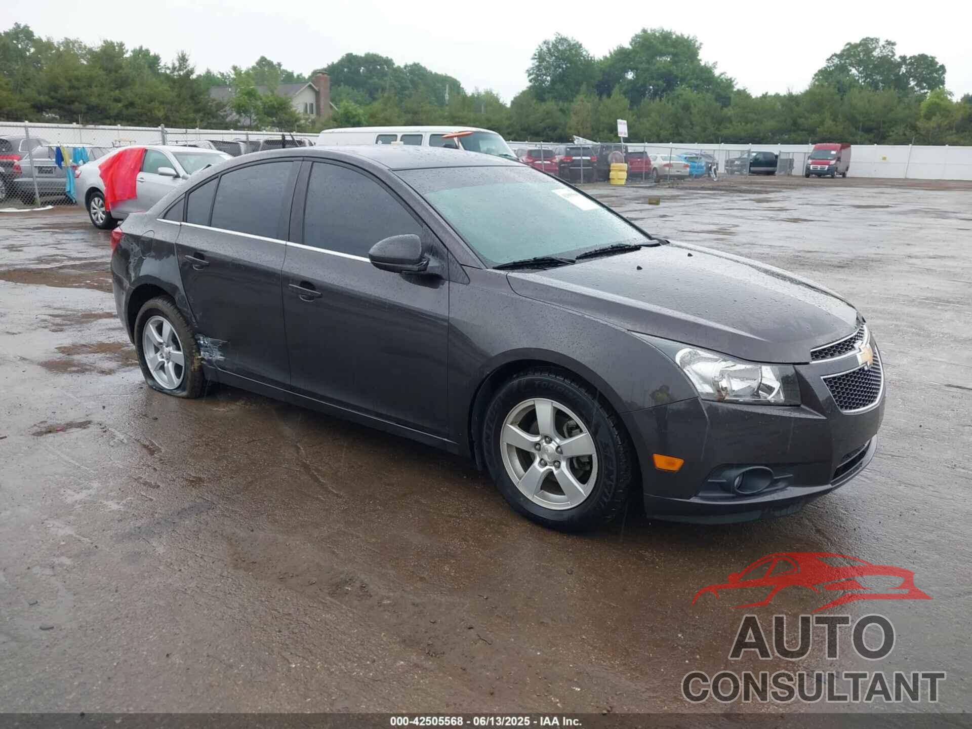 CHEVROLET CRUZE 2014 - 1G1PC5SB5E7311982