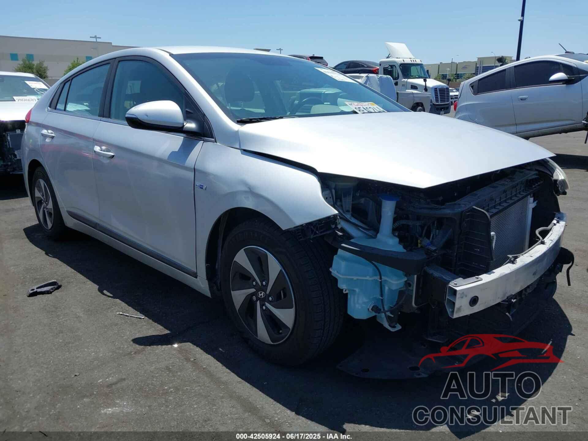 HYUNDAI IONIQ HYBRID 2018 - KMHC75LC6JU061791