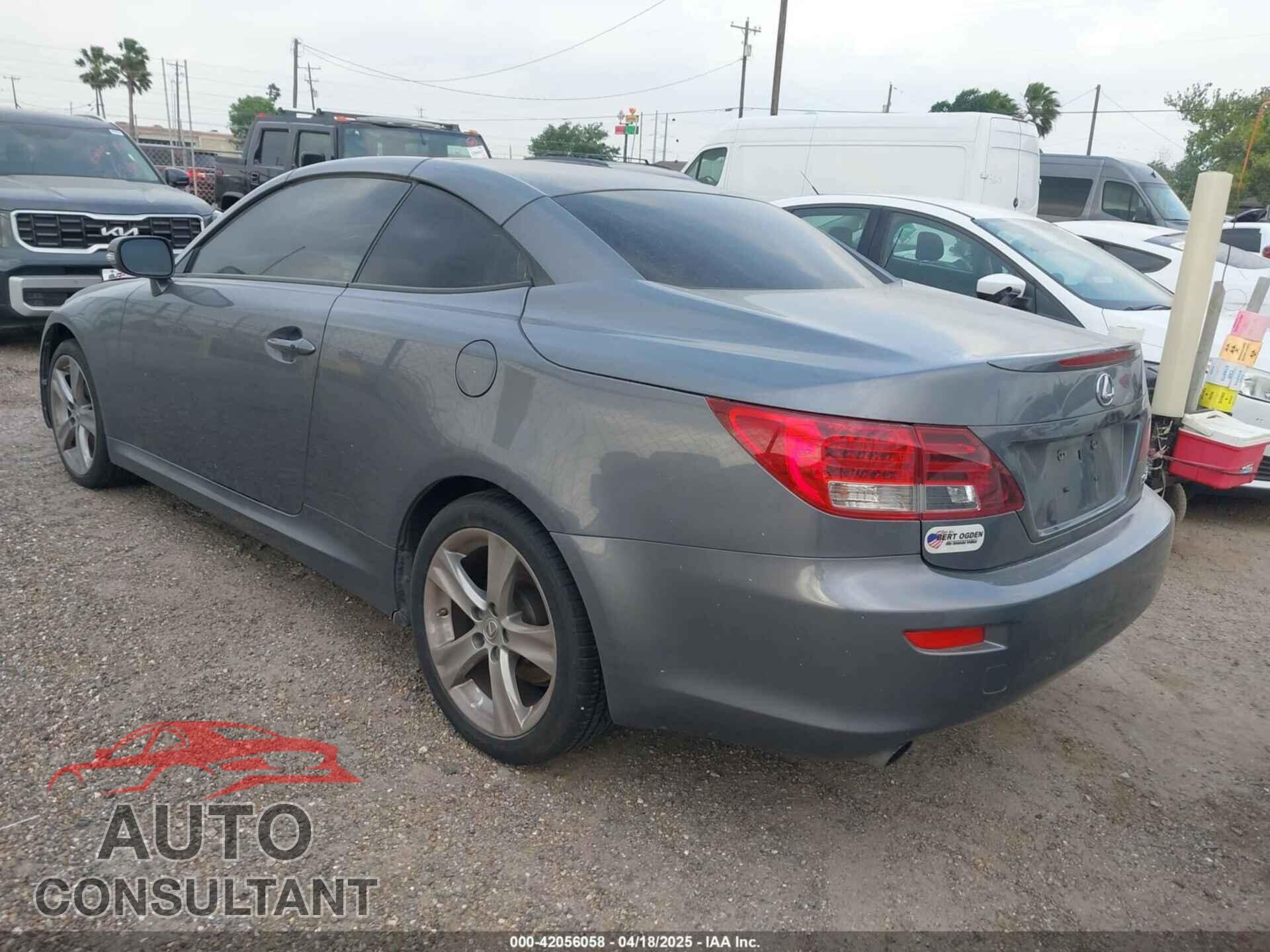 LEXUS IS 250C 2012 - JTHFF2C29C2525079