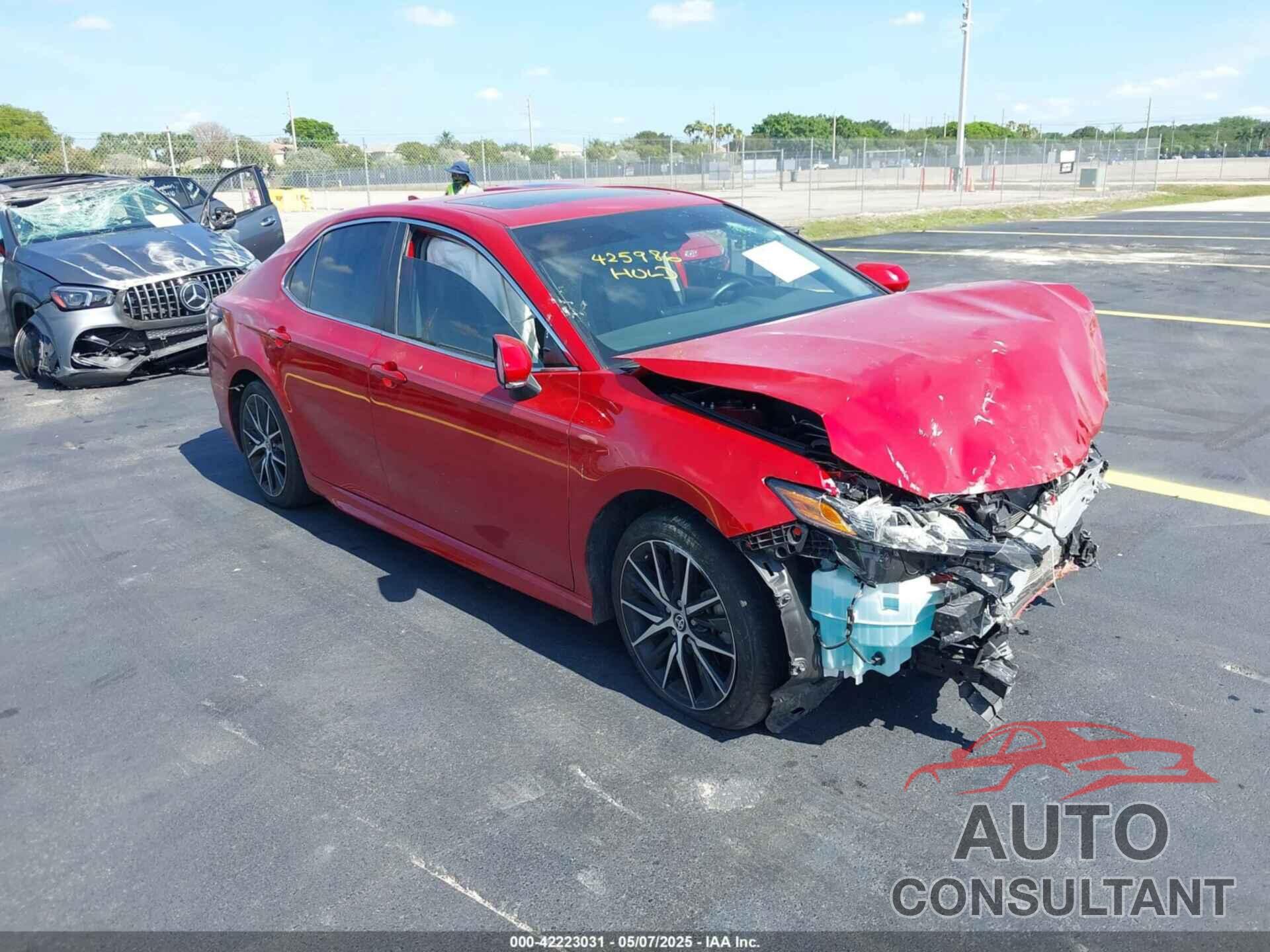 TOYOTA CAMRY 2024 - 4T1T11AK4RU207217